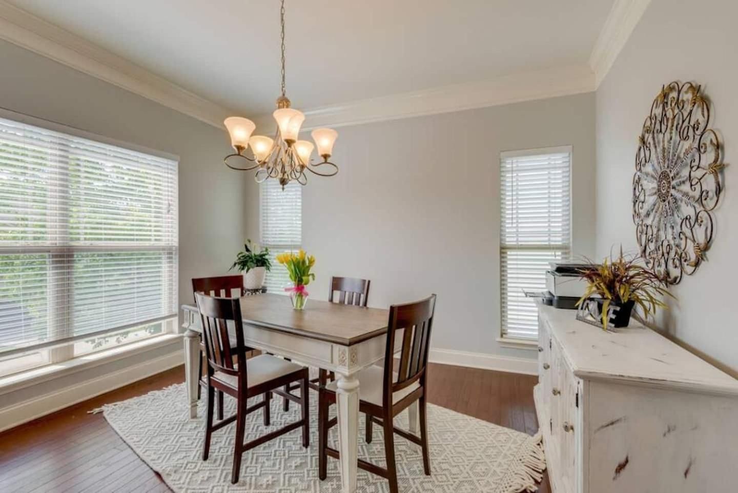 Cheerful In Hip Westmeade! Holiday home Nashville