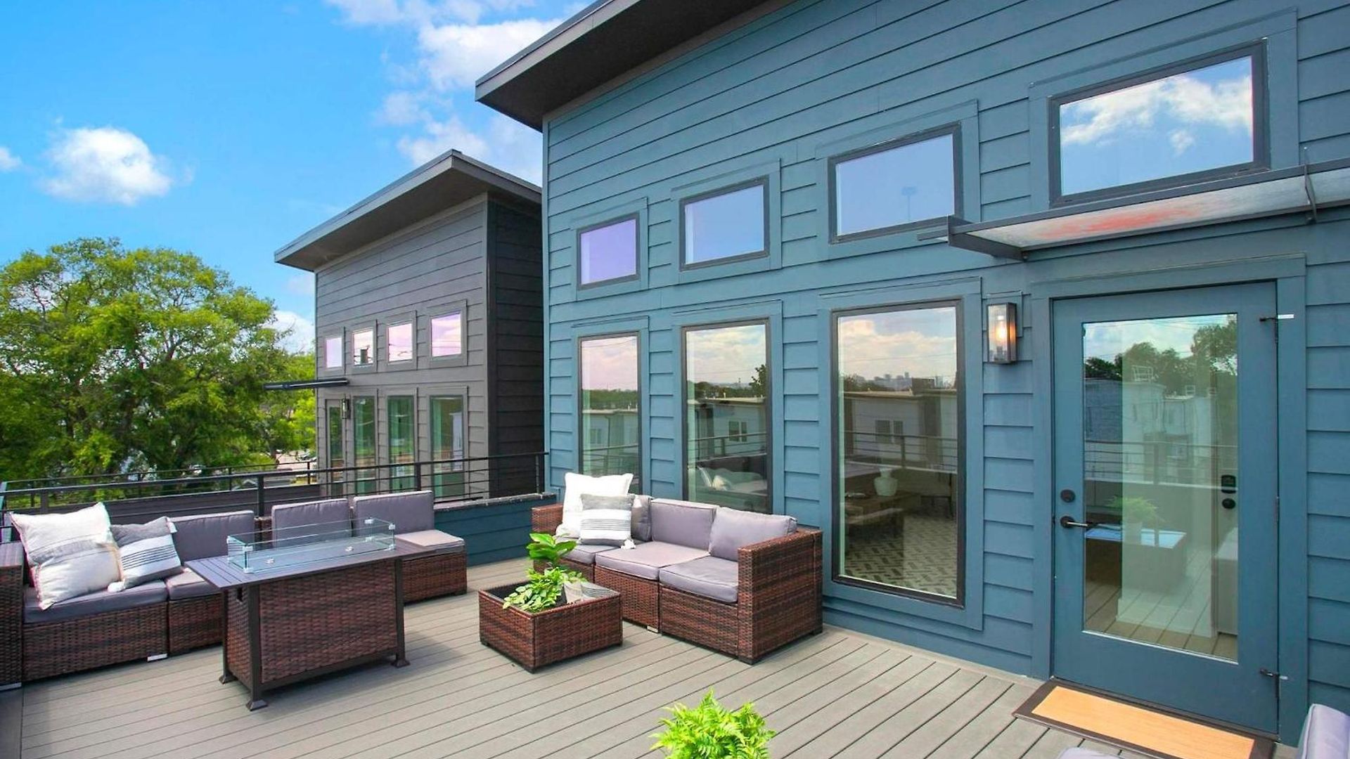 4 Bdr For 12 W Rooftop Deck & Firepit *