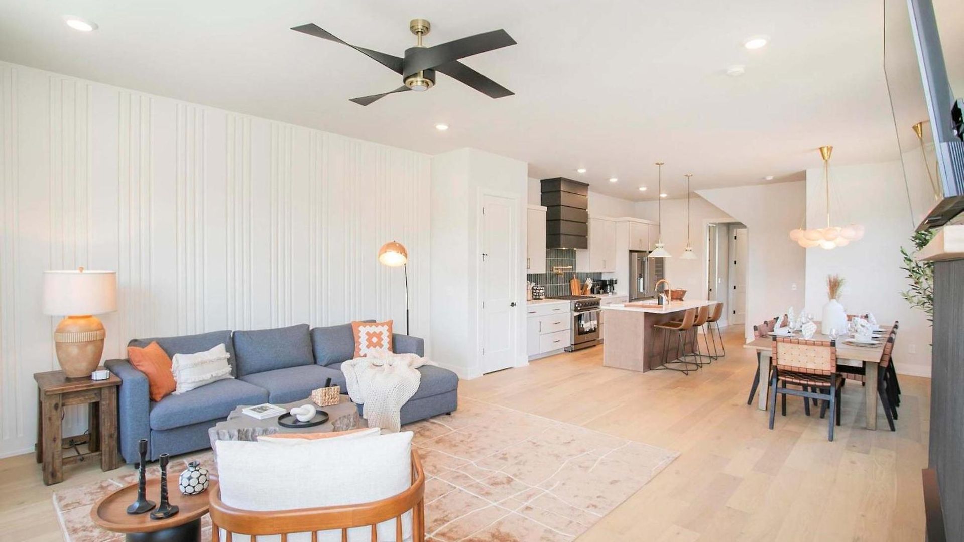 4 Bdr For 12 W Rooftop Deck & Firepit Holiday home *