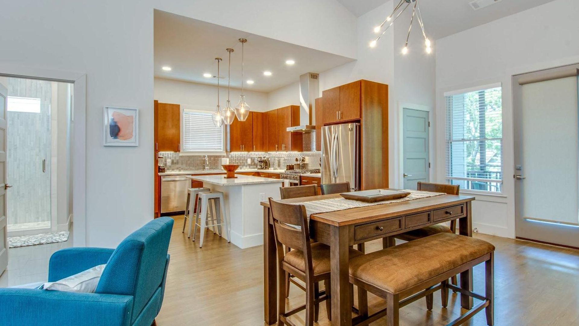 Holiday home Modern Duplex - 1 Mile From Robust Nightlife