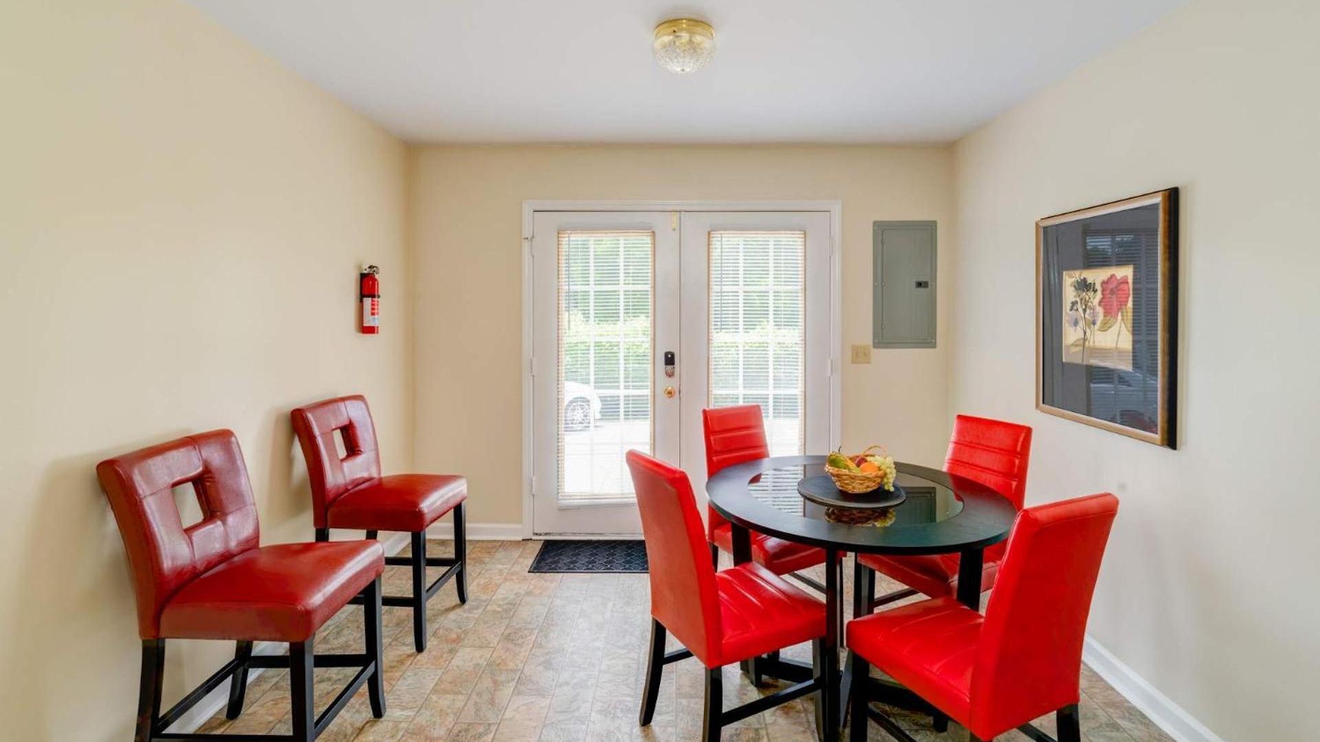 Delightful Duplex - Steps Away From Tsu Holiday home Nashville