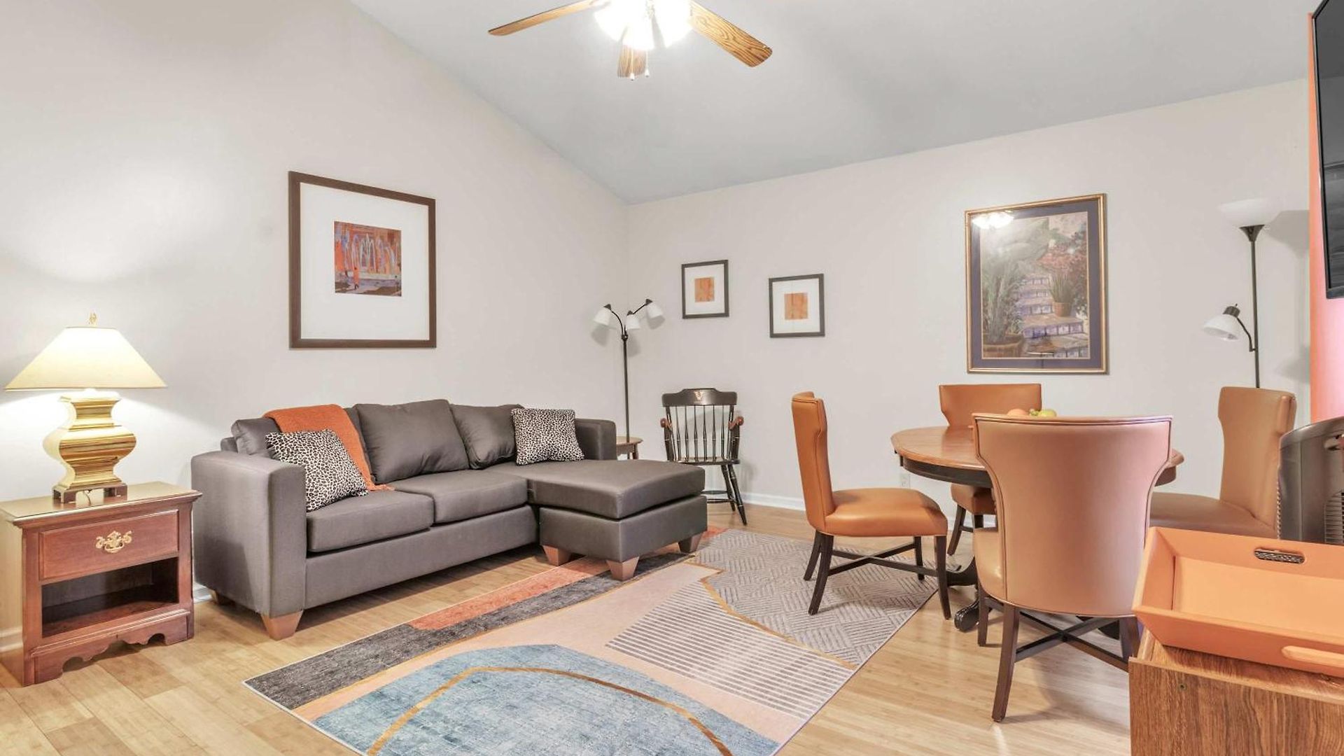 Cozy 3 Bdr In West L Close To Tsu Holiday home