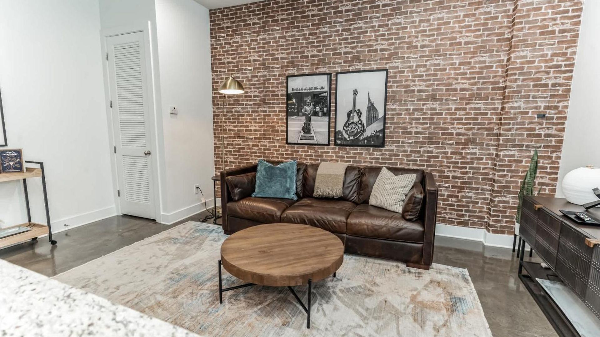 Holiday home 1 Bedroom Loft Near Centennial Park