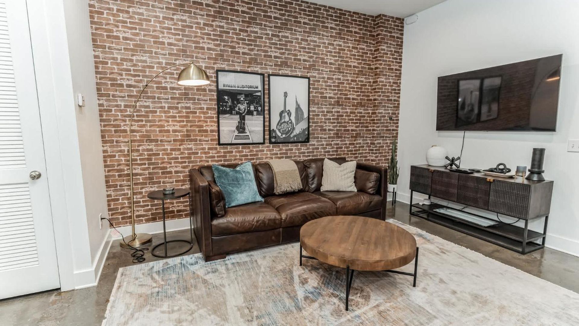 Holiday home 1 Bedroom Loft Near Centennial Park Nashville