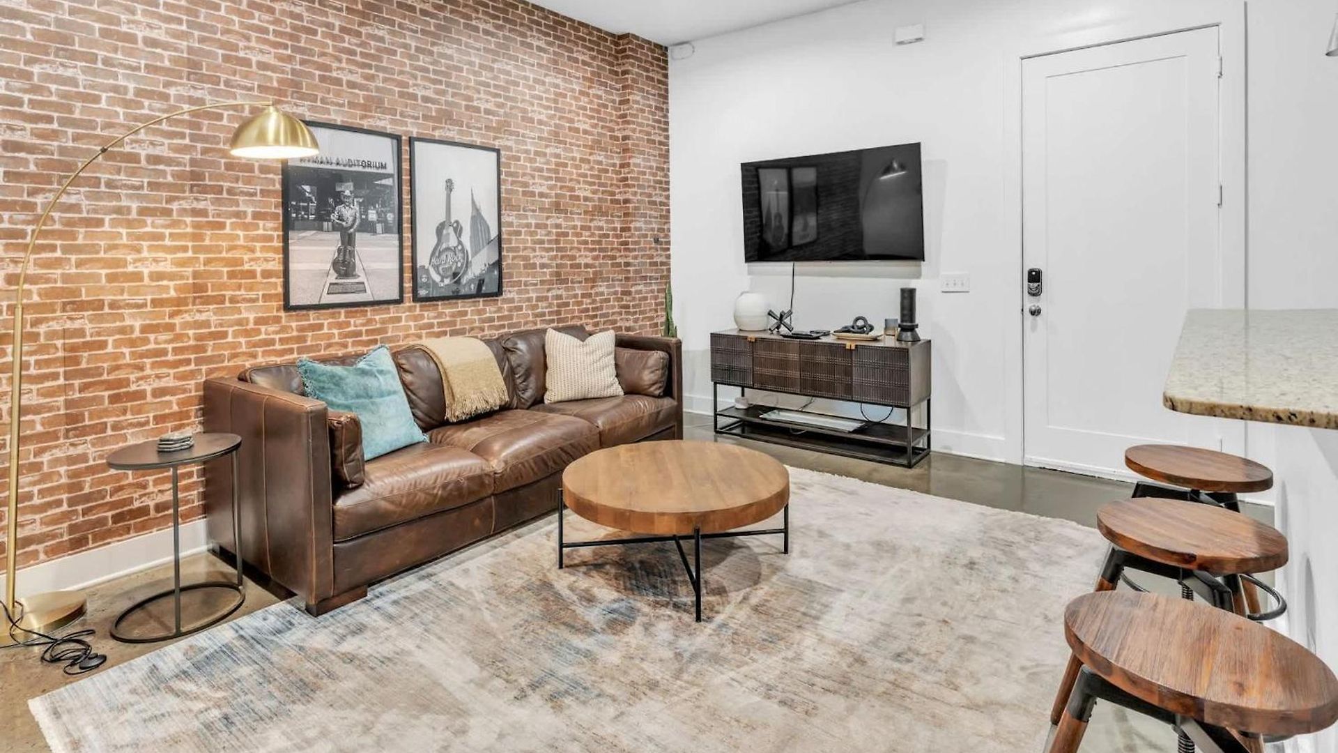 1 Bedroom Loft Near Centennial Park Holiday home