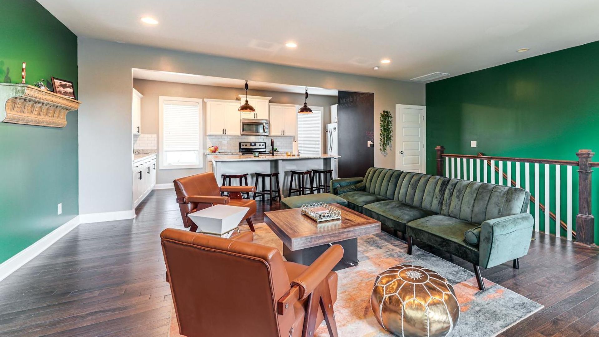 Pet-friendly Abode W/ Balcony In East Nashville! Holiday home