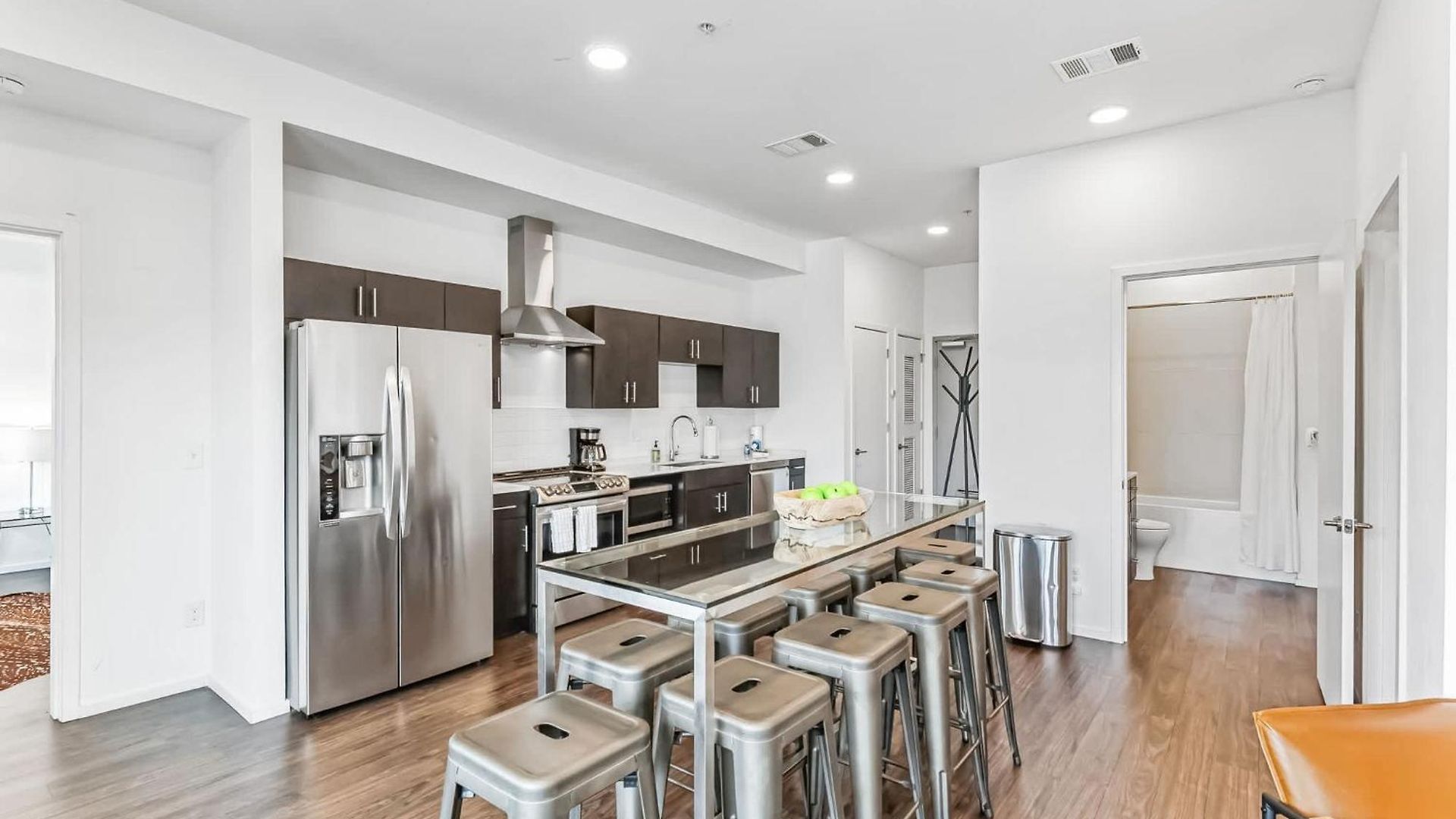 Holiday home Chic For 8 In Desirable Gulch Neighborhood *