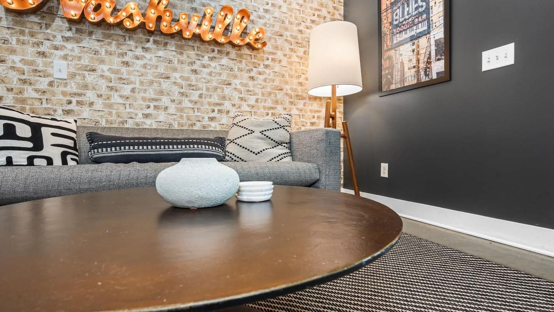 Beautiful For 4 Mins To Nightlife Holiday home Nashville