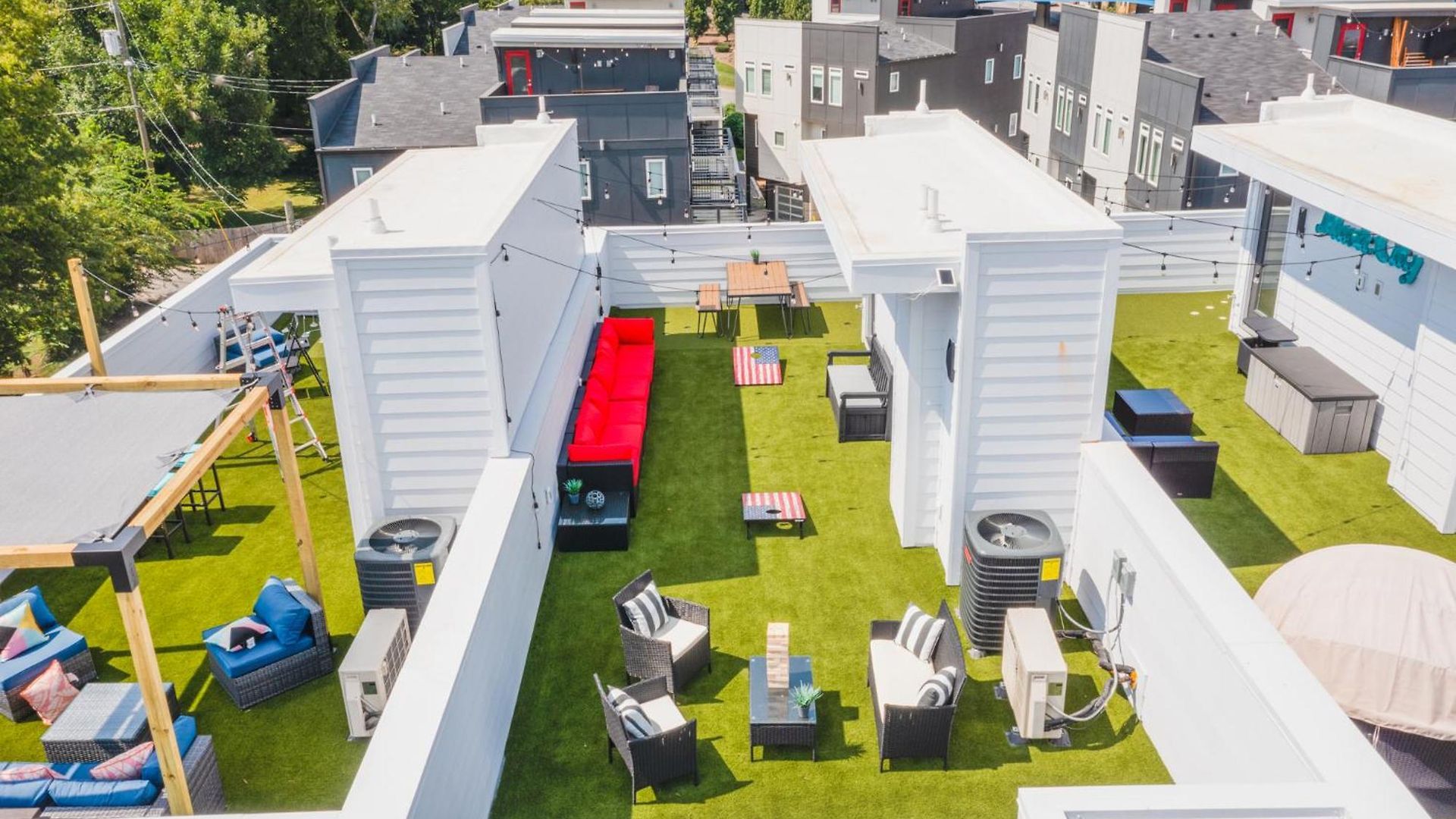 Apartment Modern Music Terrace Getaway