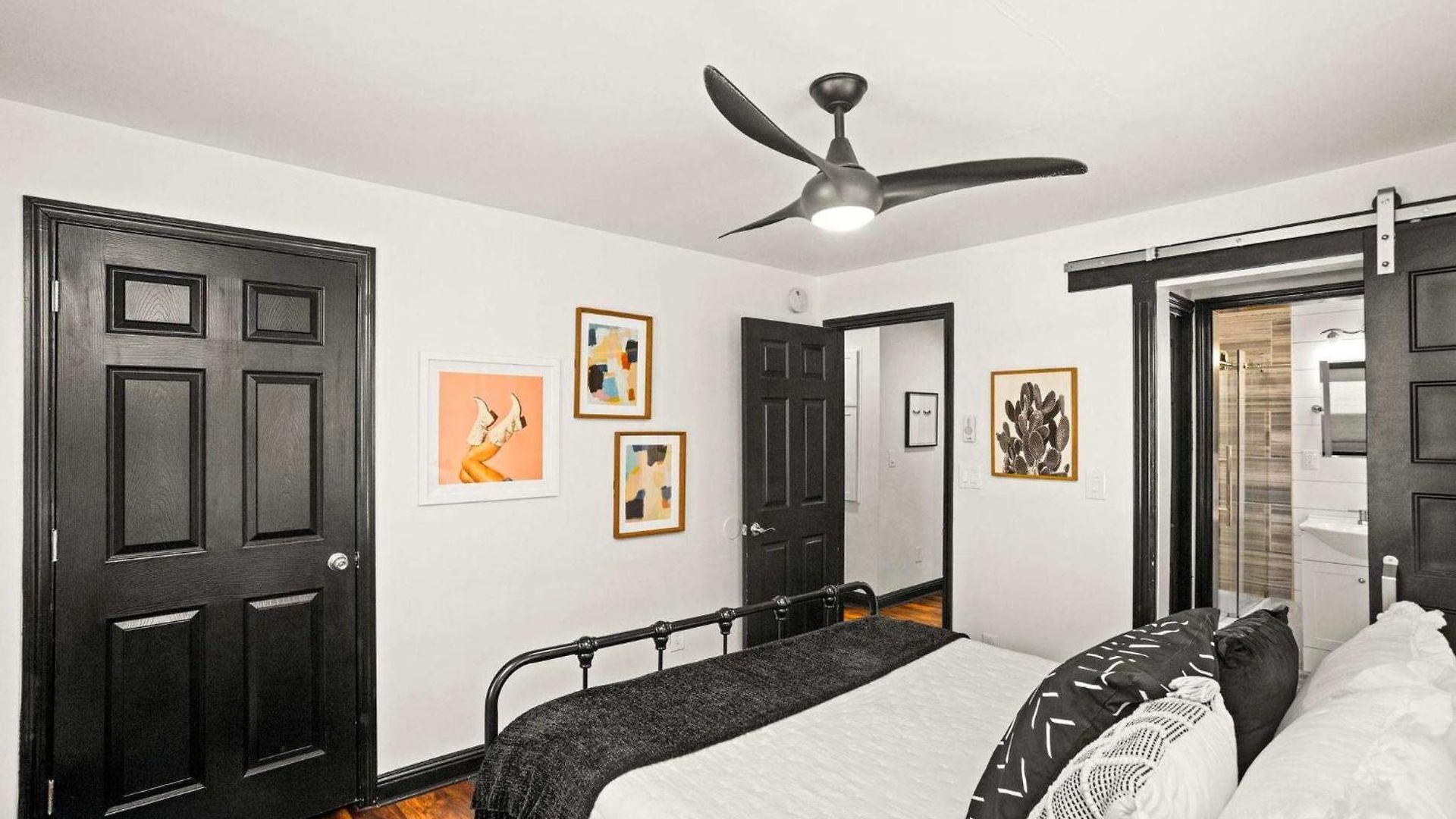 Cozy Close To Opry & Downtown Large Deck Holiday home