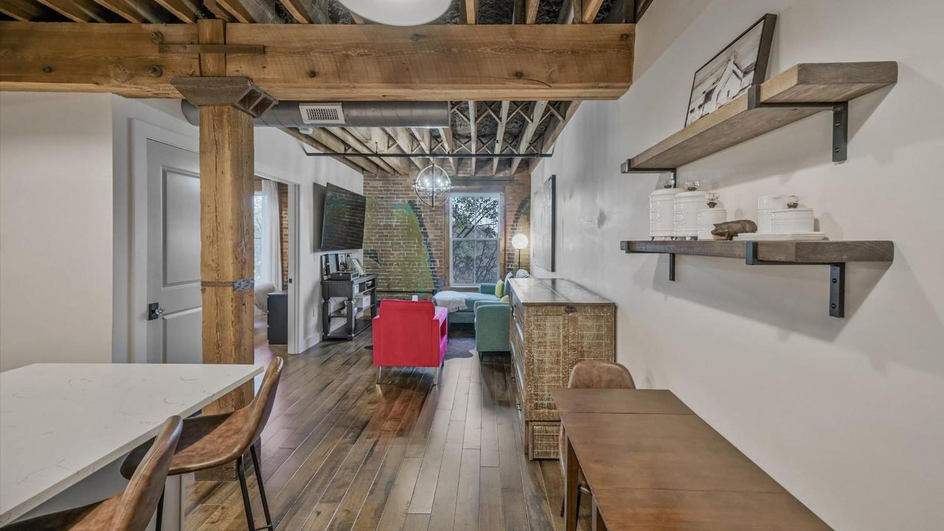 Luxe Loft With Speakeasy Parking And 2 Mi To Broadway Apartment Nashville