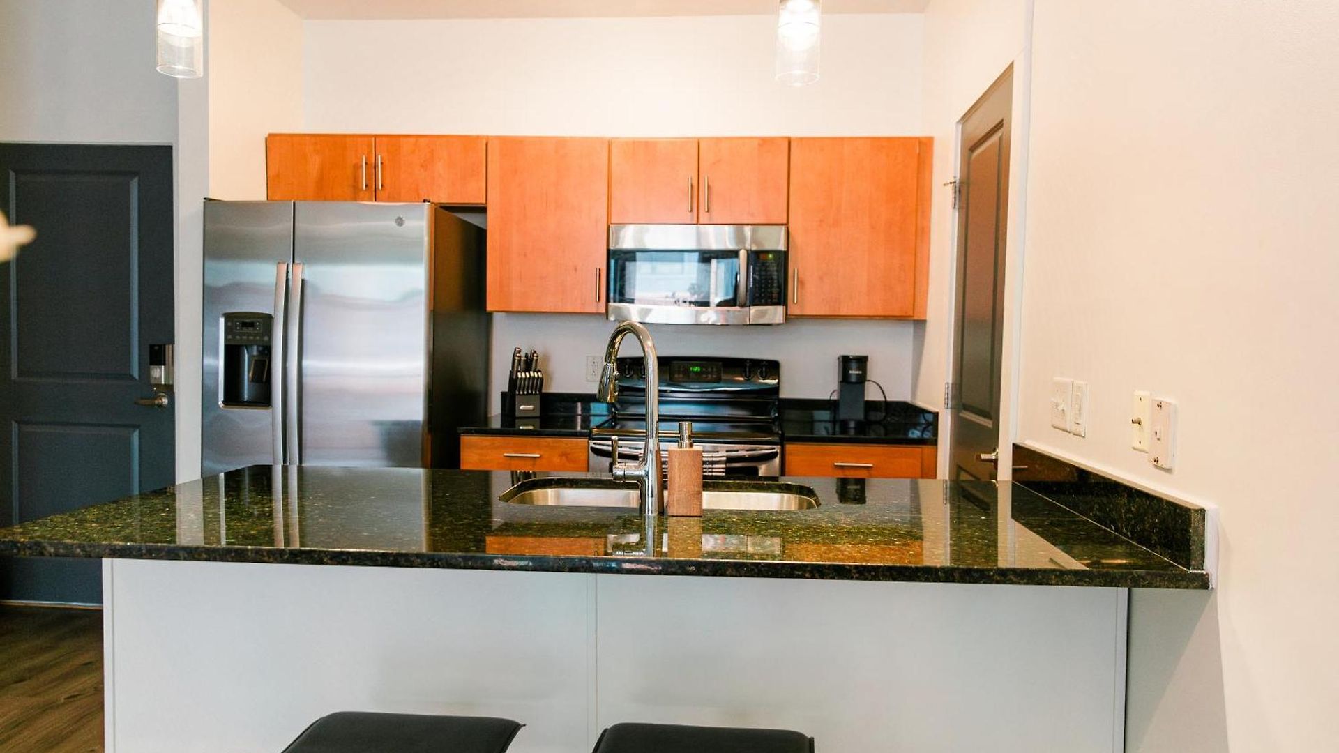 Modern Germantown - Walkable, Quiet & * Nashville