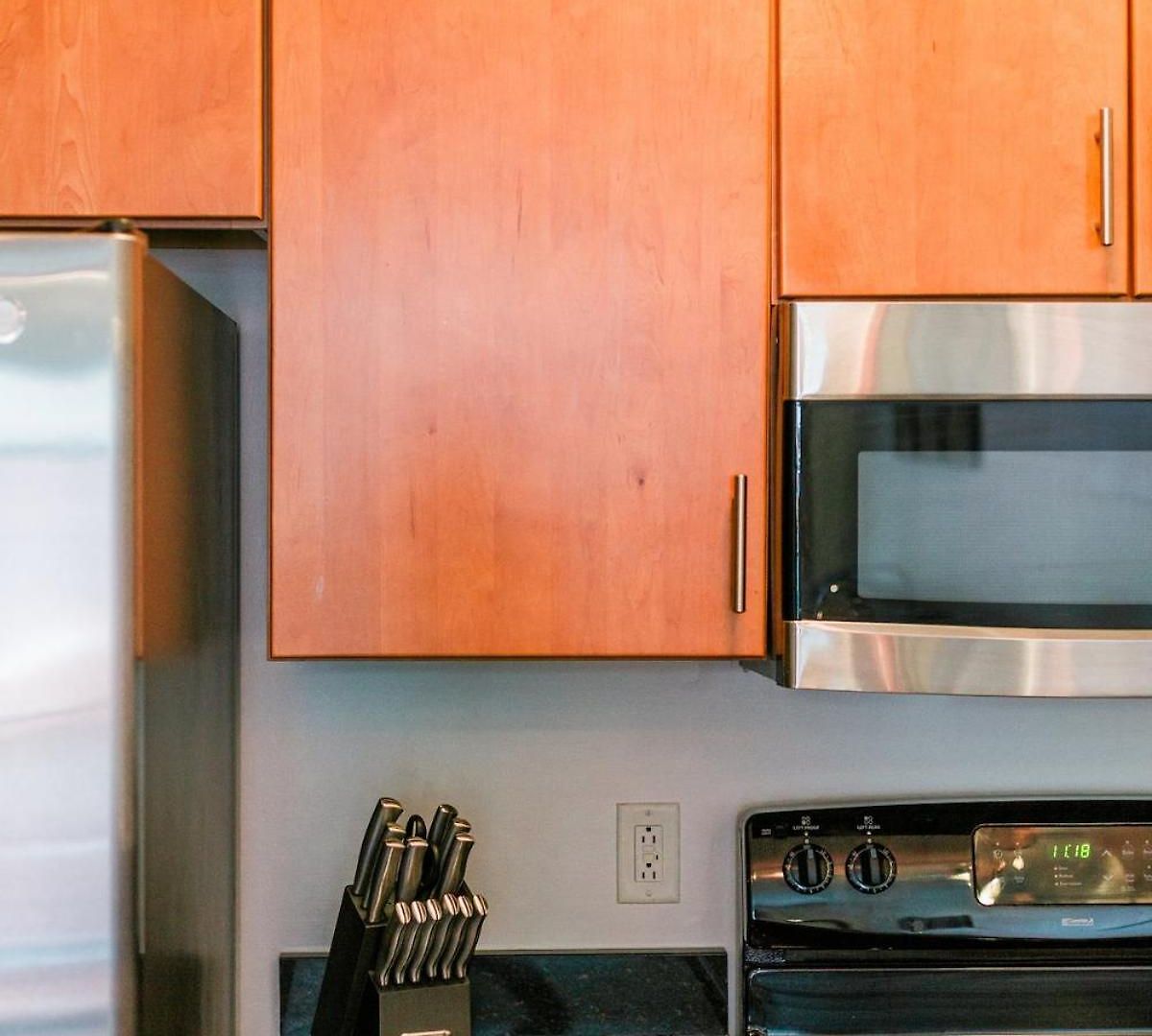Modern Germantown - Walkable, Quiet & Apartment