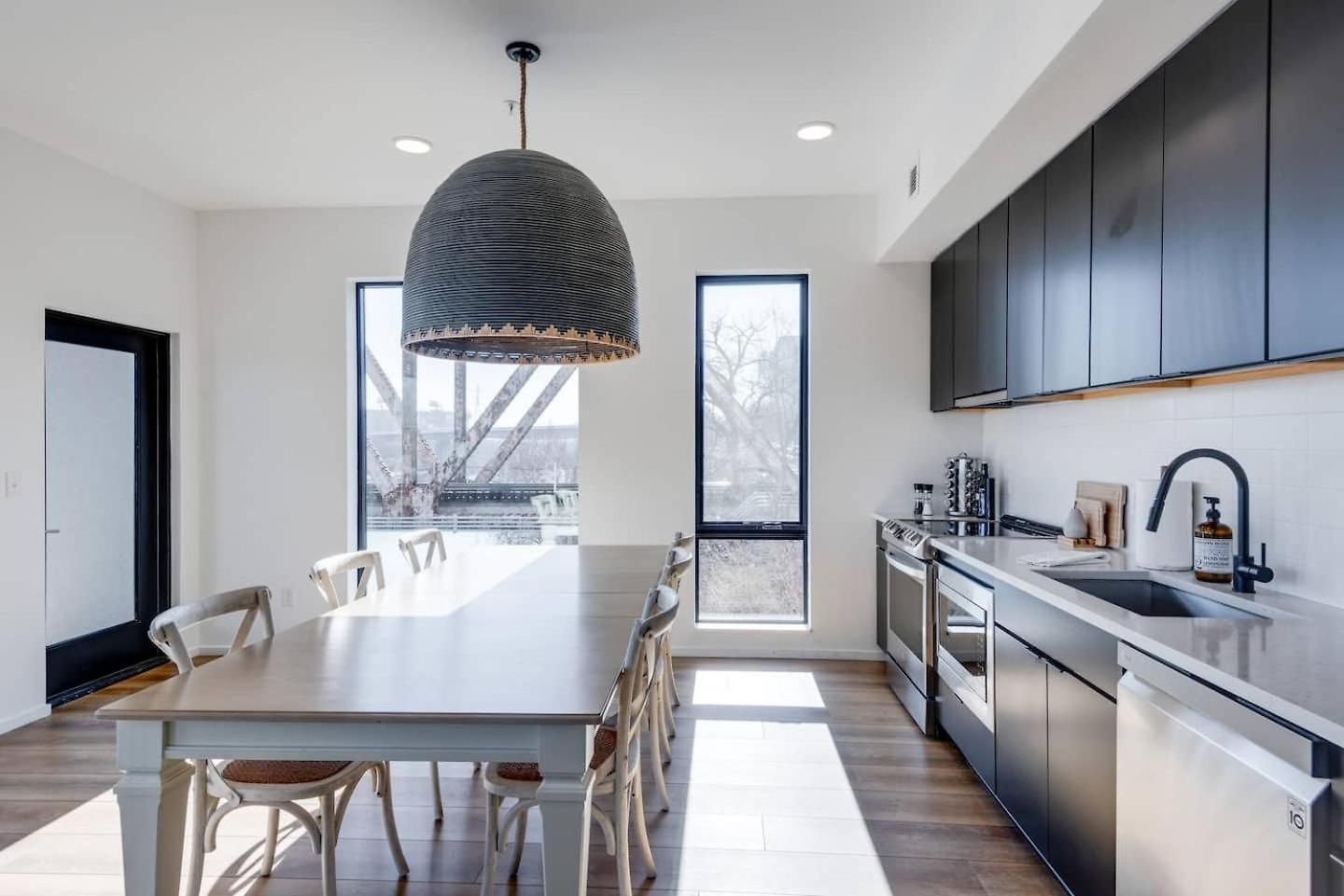 Boutique On Riverfront- Park Free Holiday home Nashville