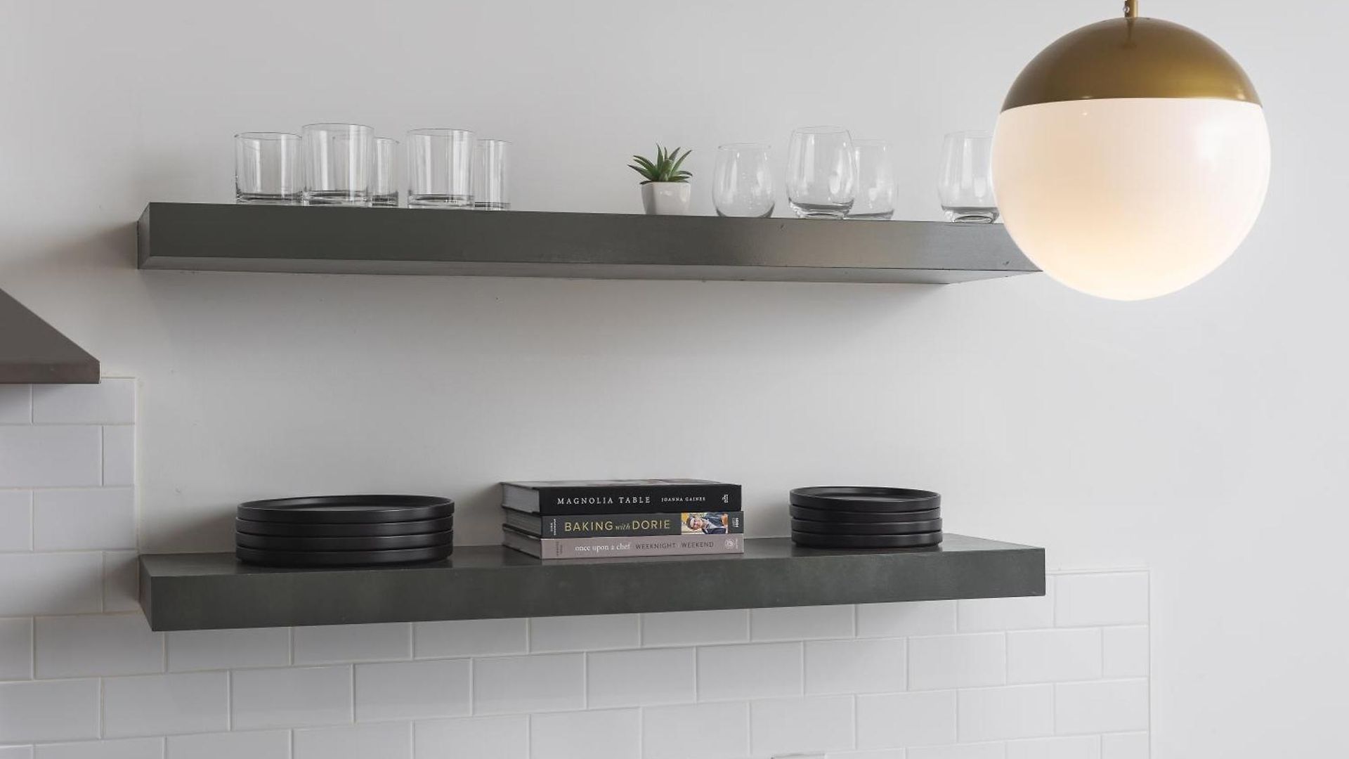 With Free Parking, 3 Miles Downtown, Near Restaurants * Nashville