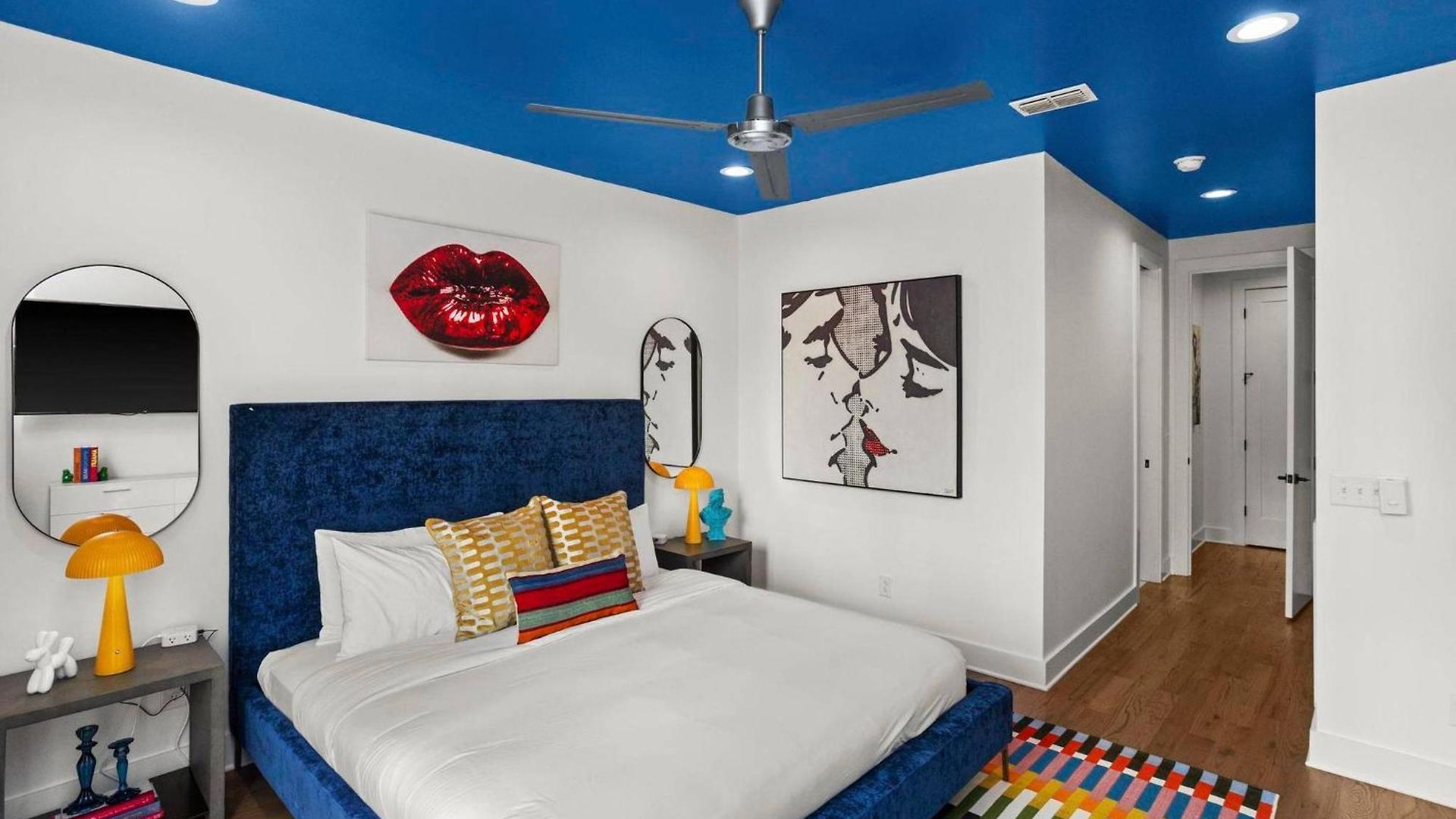 Pop Art Retreat On Legendary 8th - Walk Everywhere Nashville