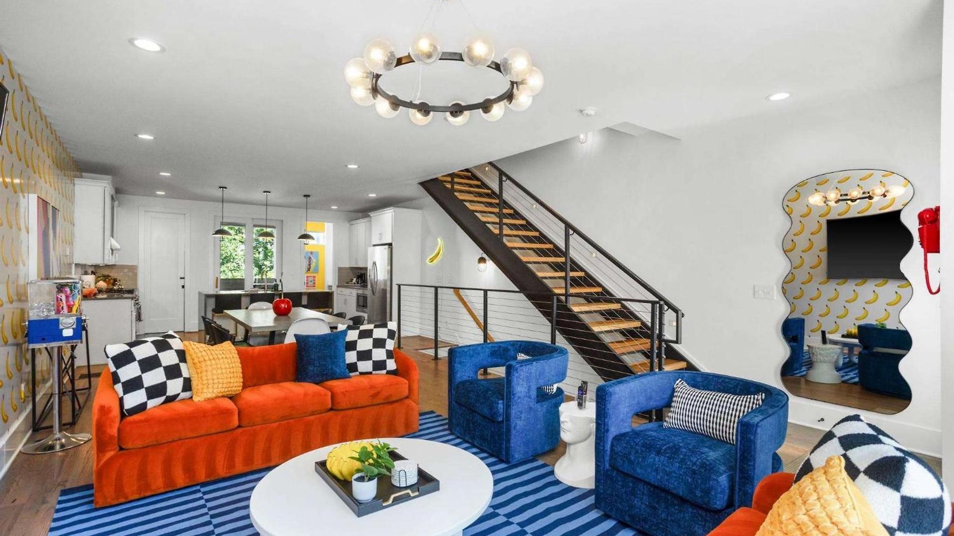 Pop Art Retreat On Legendary 8th - Walk Everywhere Nashville