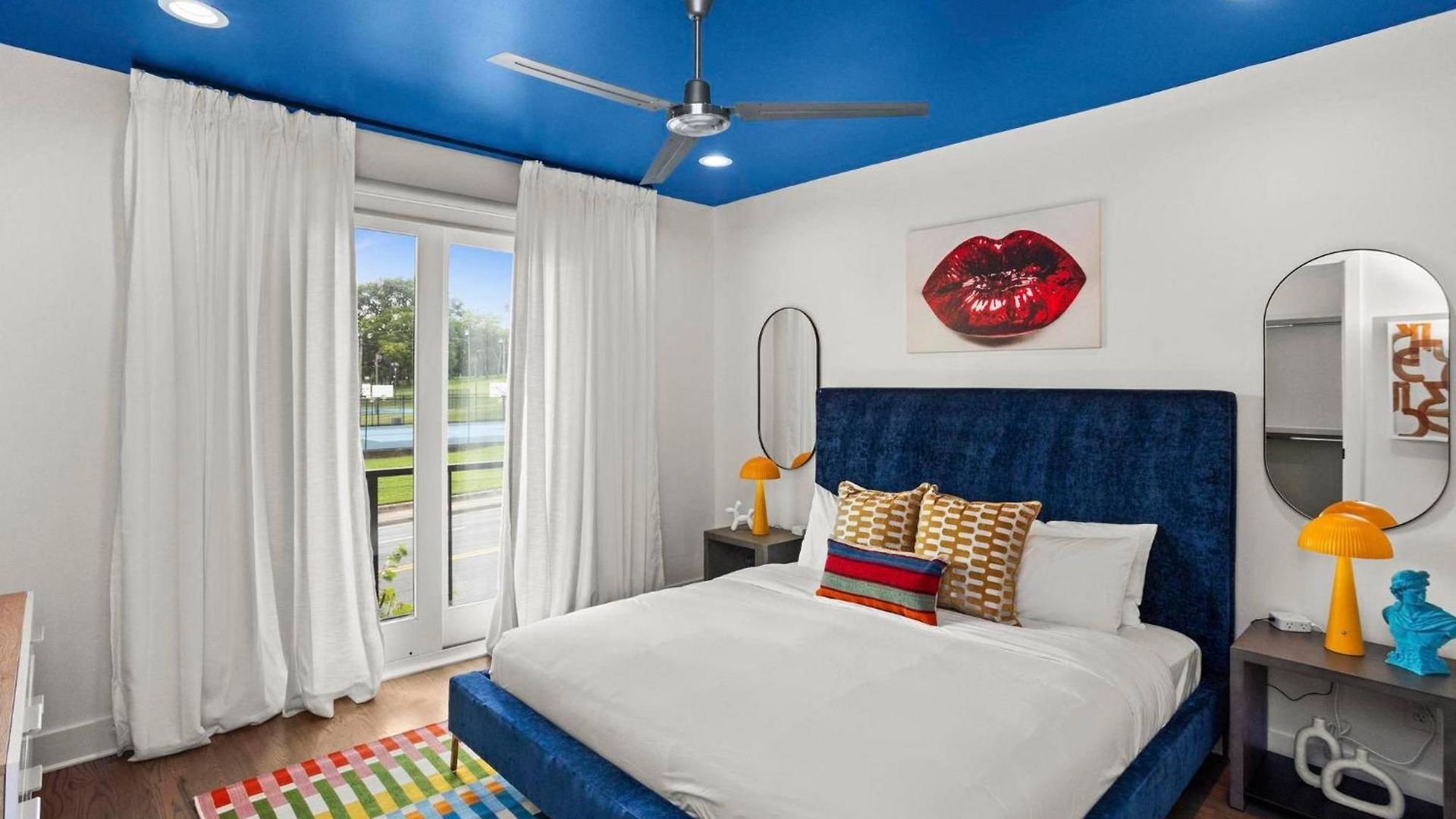 Holiday home Pop Art Retreat On Legendary 8th - Walk Everywhere Nashville