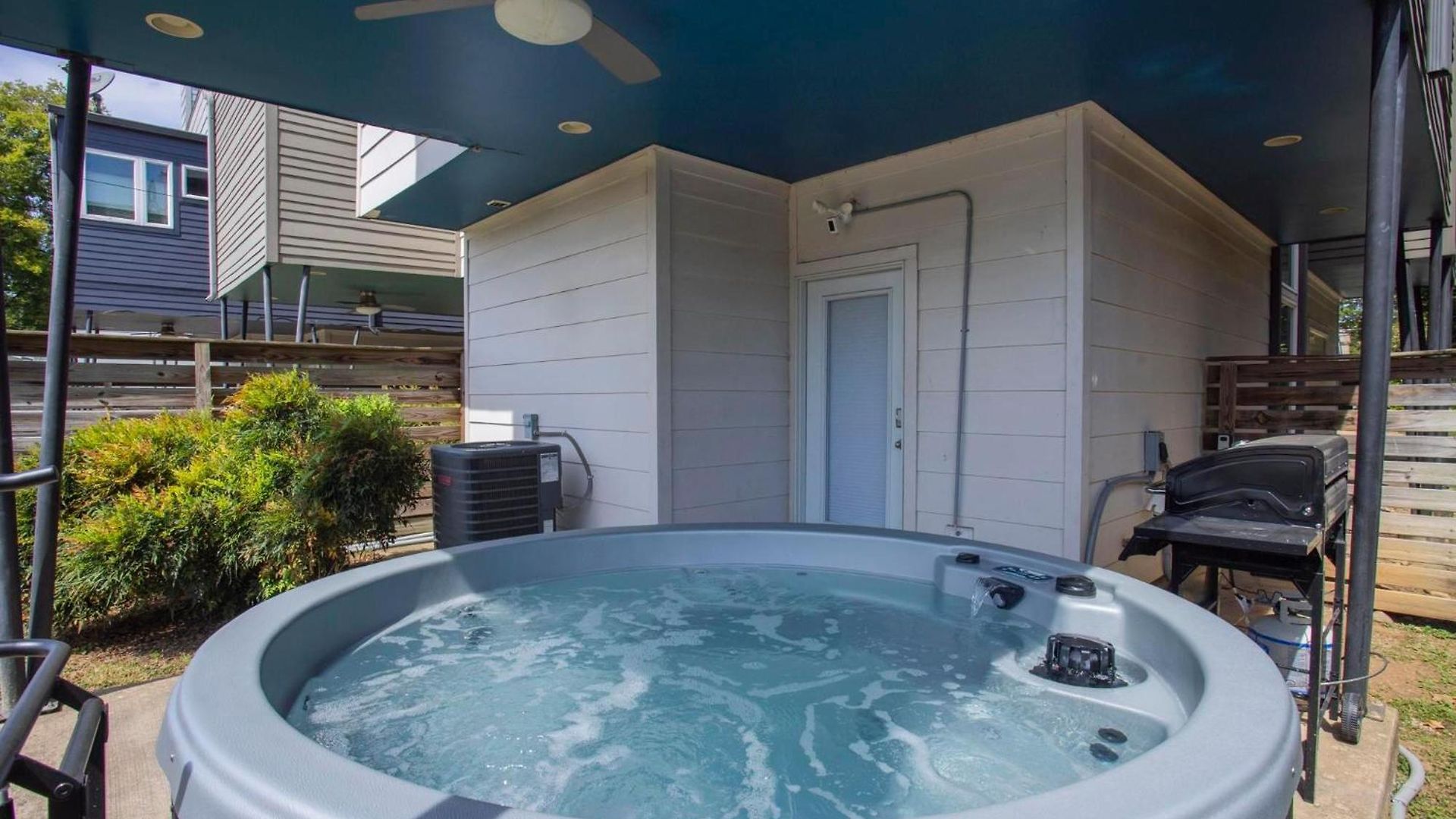 Songbird Ab Holiday home
