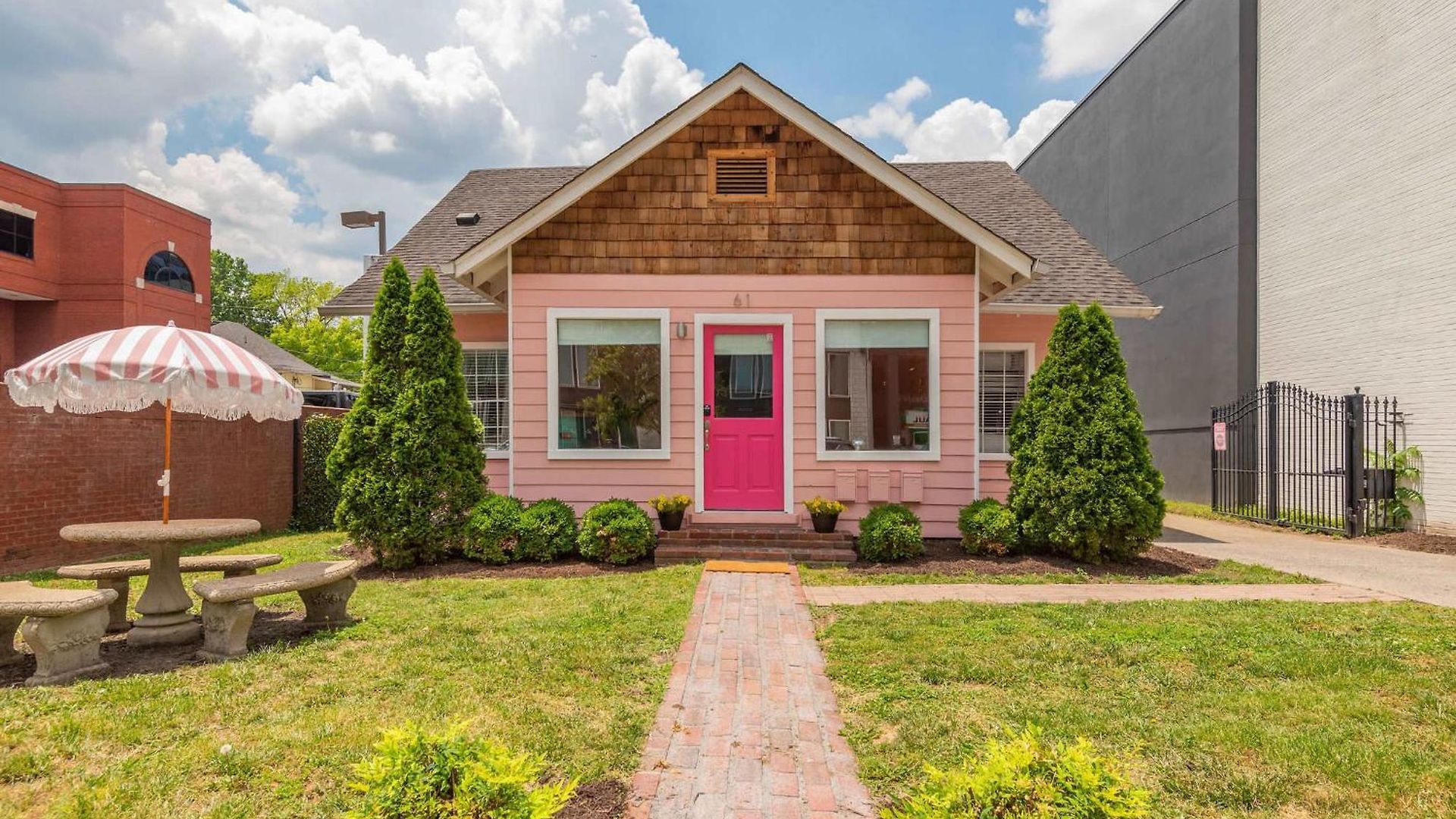 The Dolly House On Music Row - 7br - Sleeps 22