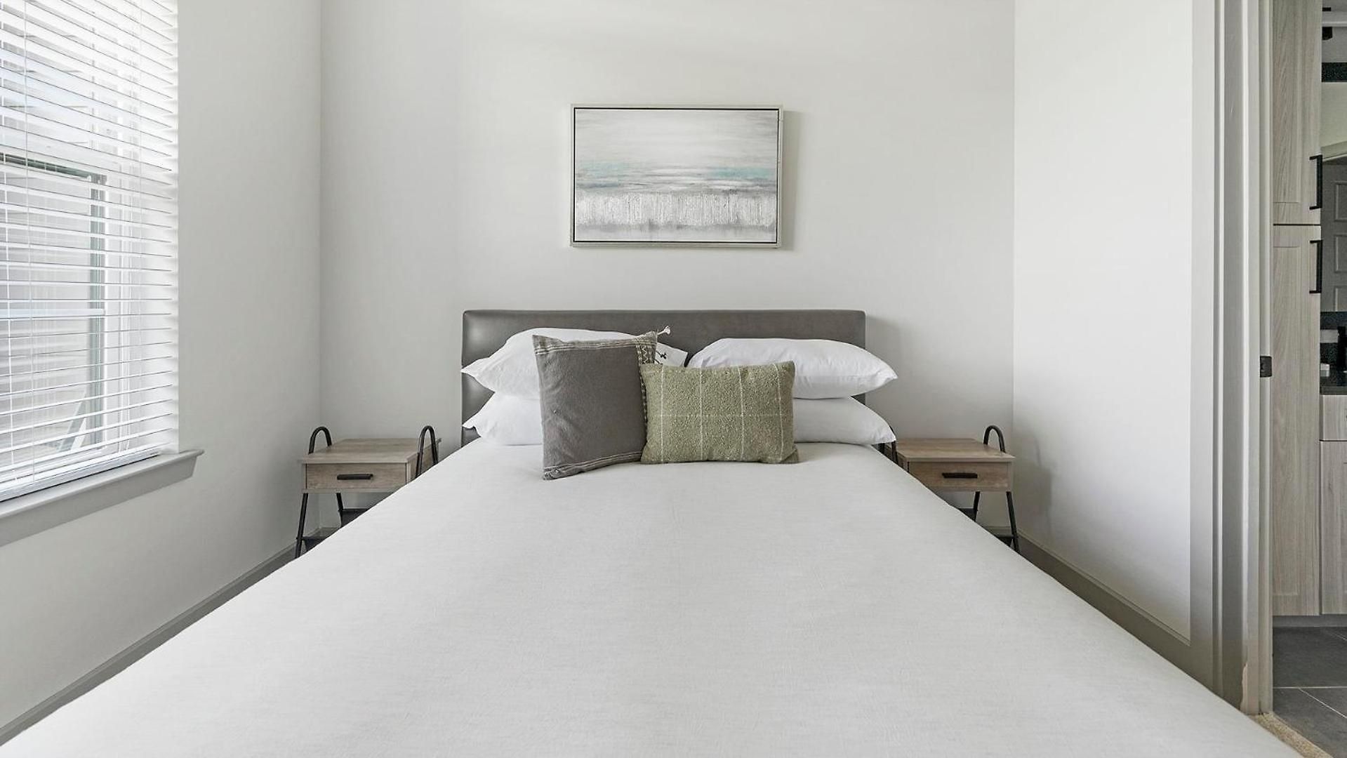 Landing Stunning 1Bd Rooftop Lounge Pool Apartment