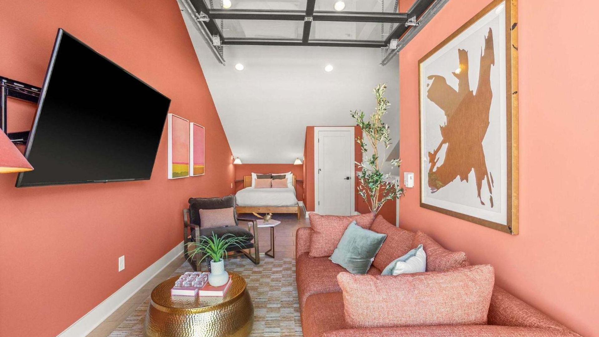 Luxe At 8th And Argyle Elite Vacation Spot *