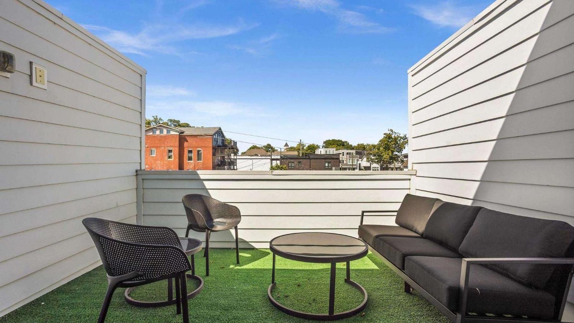 Luxe At 8th And Argyle Elite Vacation Spot *