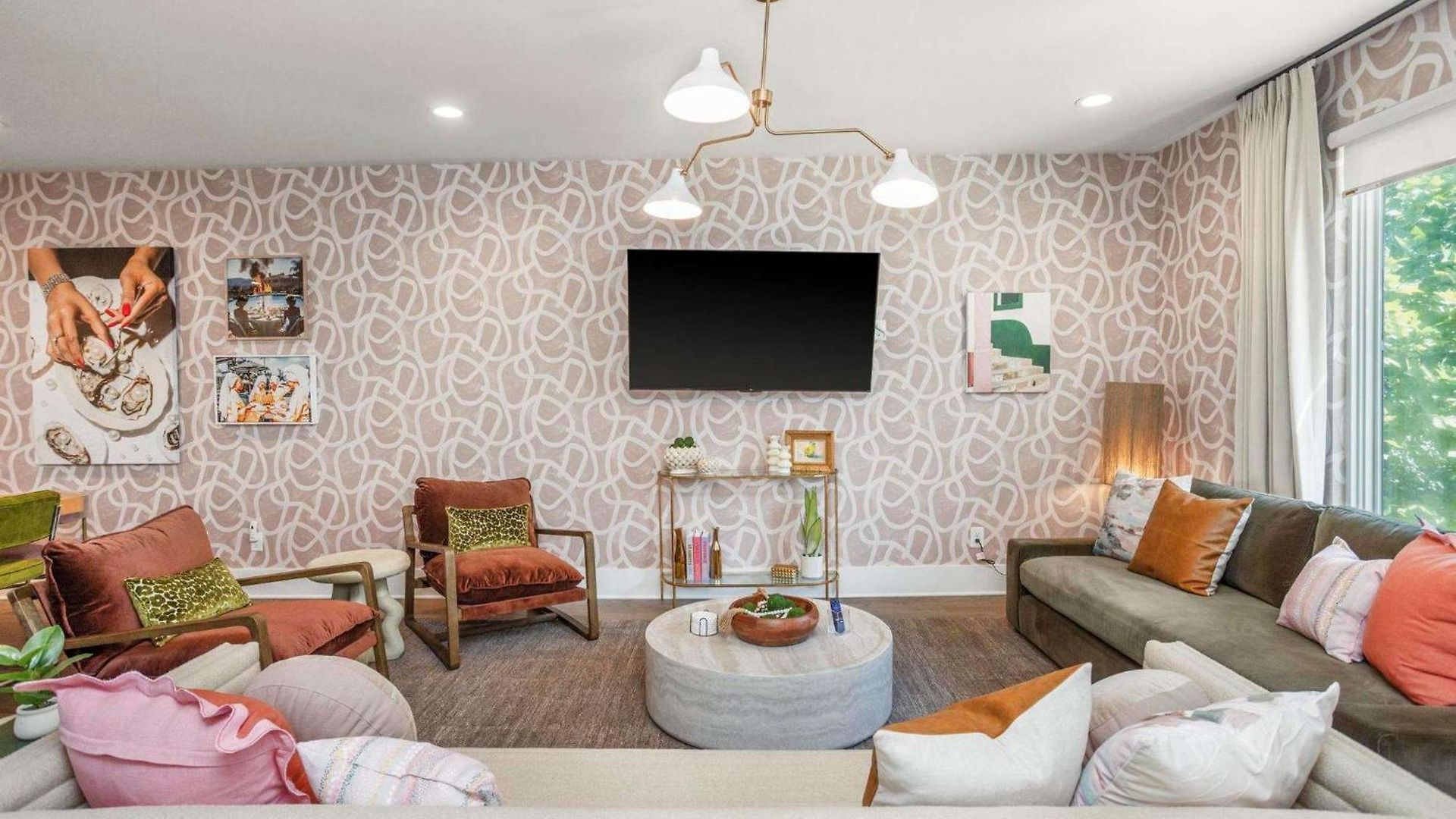 Luxe At 8th And Argyle Elite Vacation Spot Holiday home