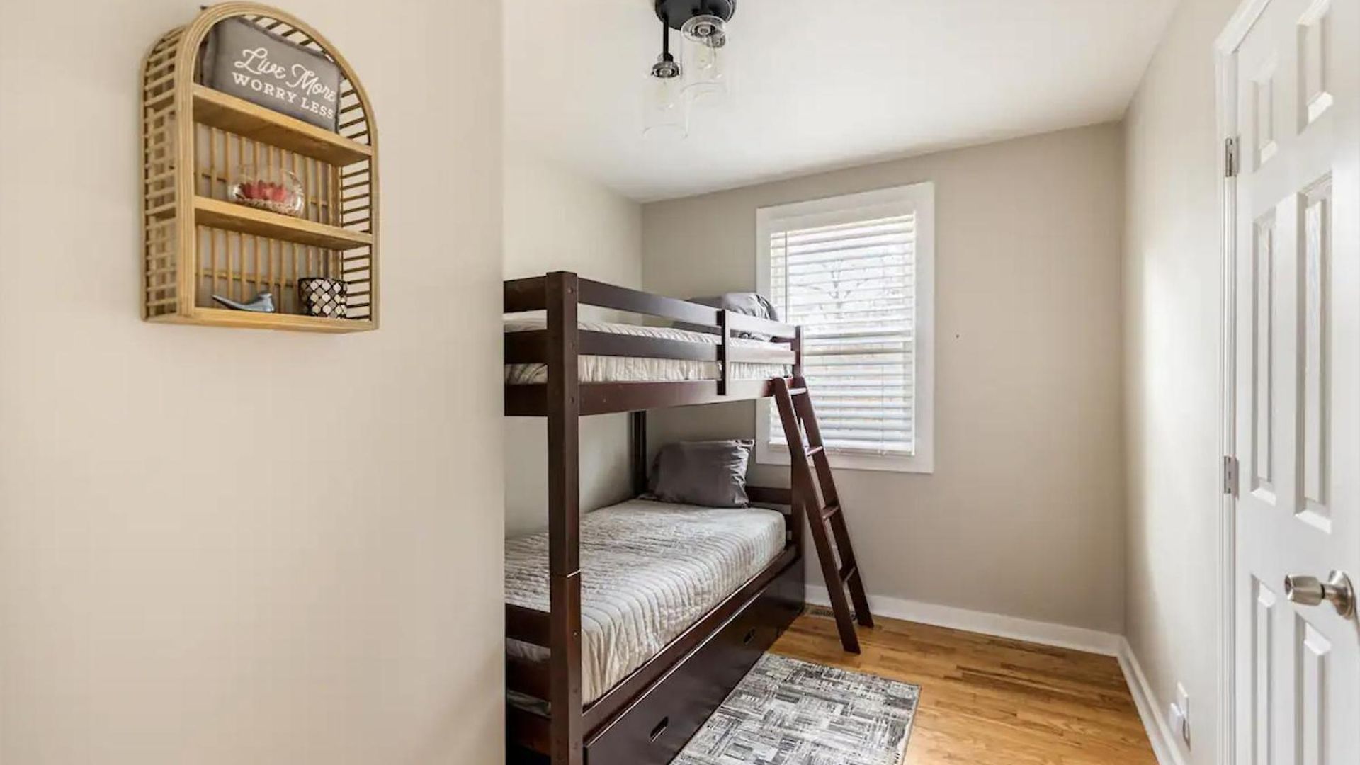 Let's Get Cozy In Nashville! * Nashville