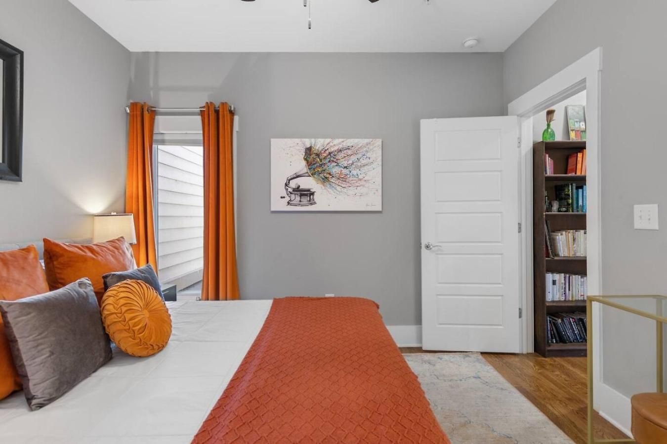 Only 4 Miles To Broadway With Free Parking And Tvs In Bedrooms * Nashville