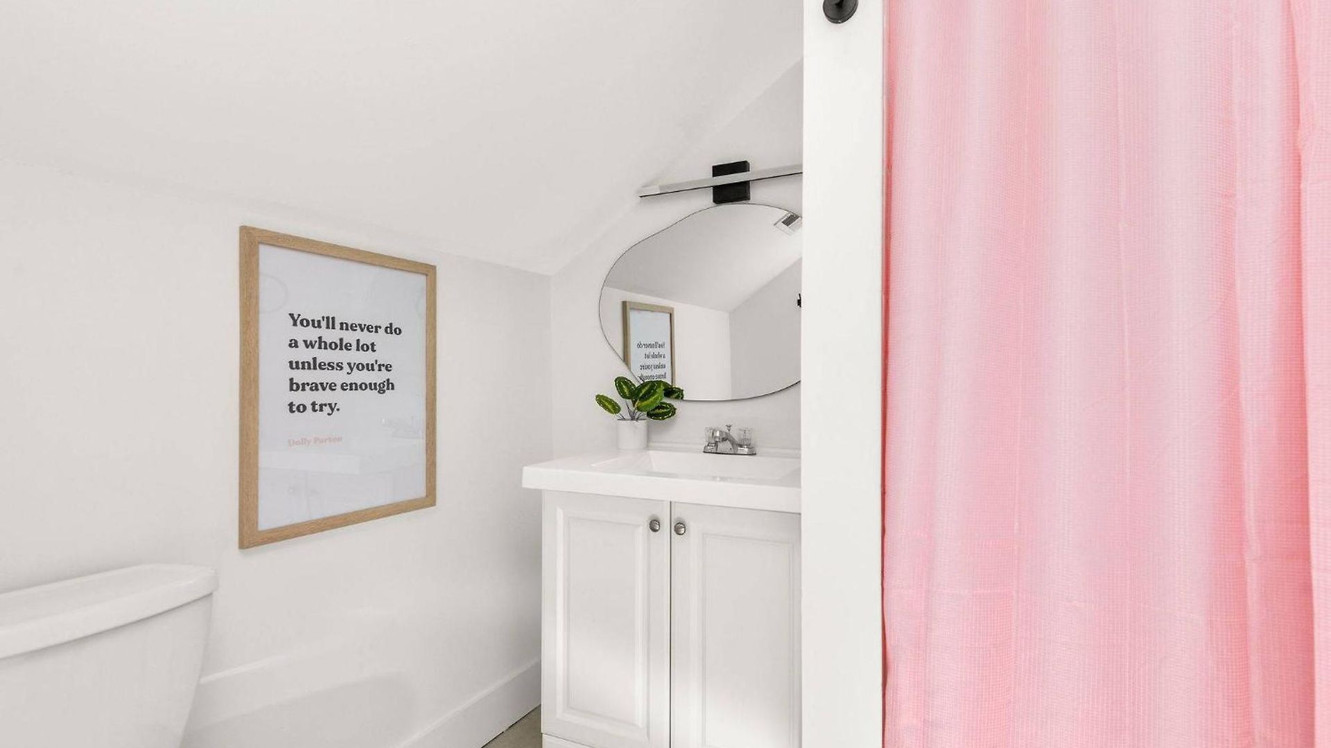 Holiday home The Dolly Loft On Music Row - Walkable Location