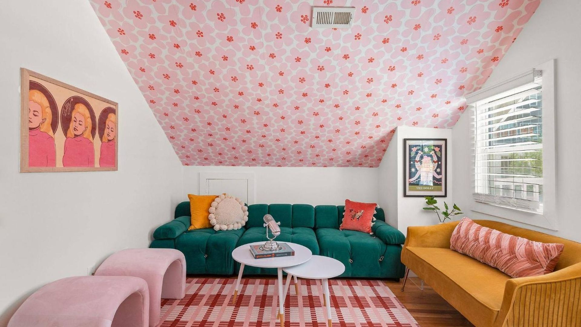 Holiday home The Dolly Loft On Music Row - Walkable Location *