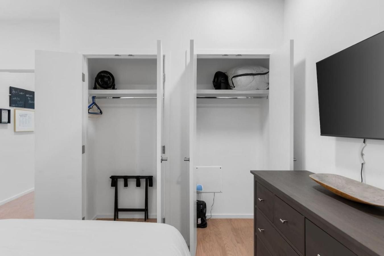 Luxury Riverview Walk To Broadway With Garage And Patio * Nashville