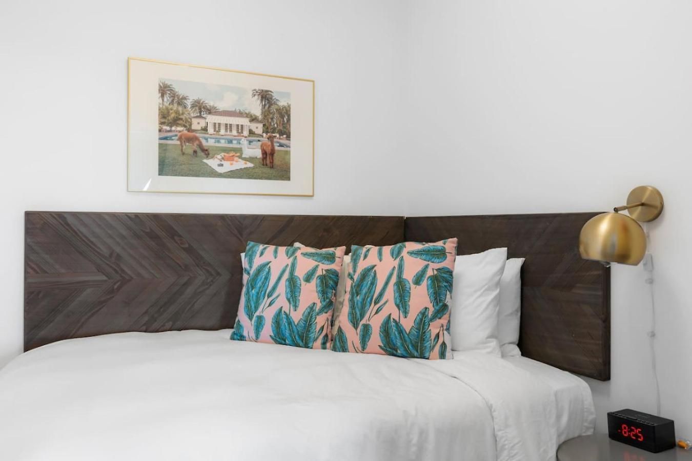 Luxury Riverview Walk To Broadway With Garage And Patio * Nashville