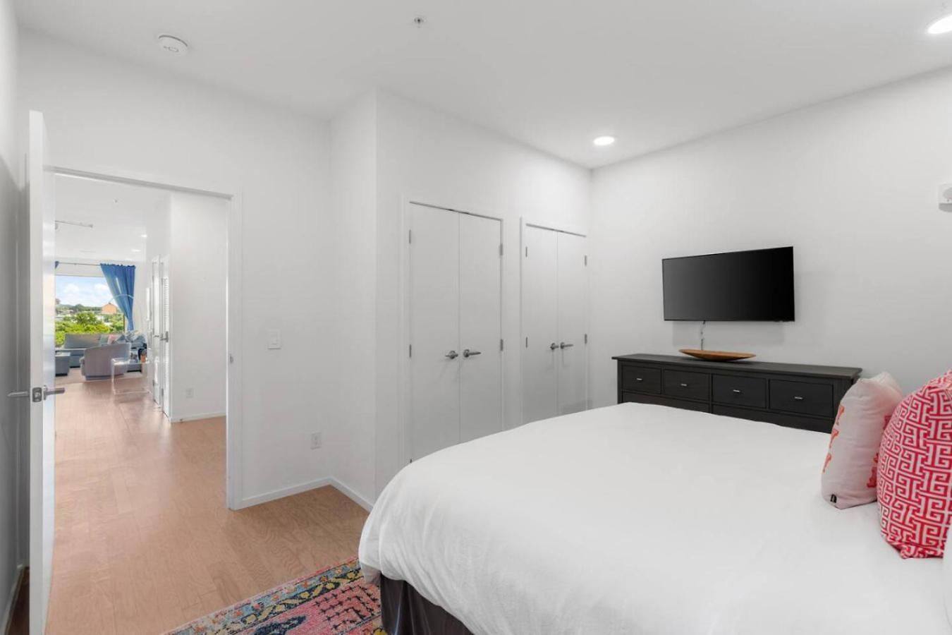 Holiday home Luxury Riverview Walk To Broadway With Garage And Patio Nashville