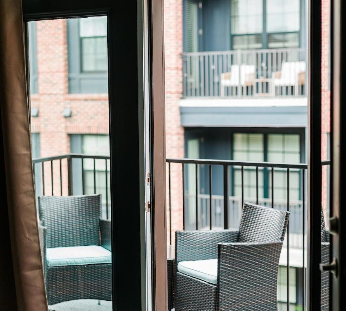 Apartment Modern Germantown - Walkable, Quiet & *