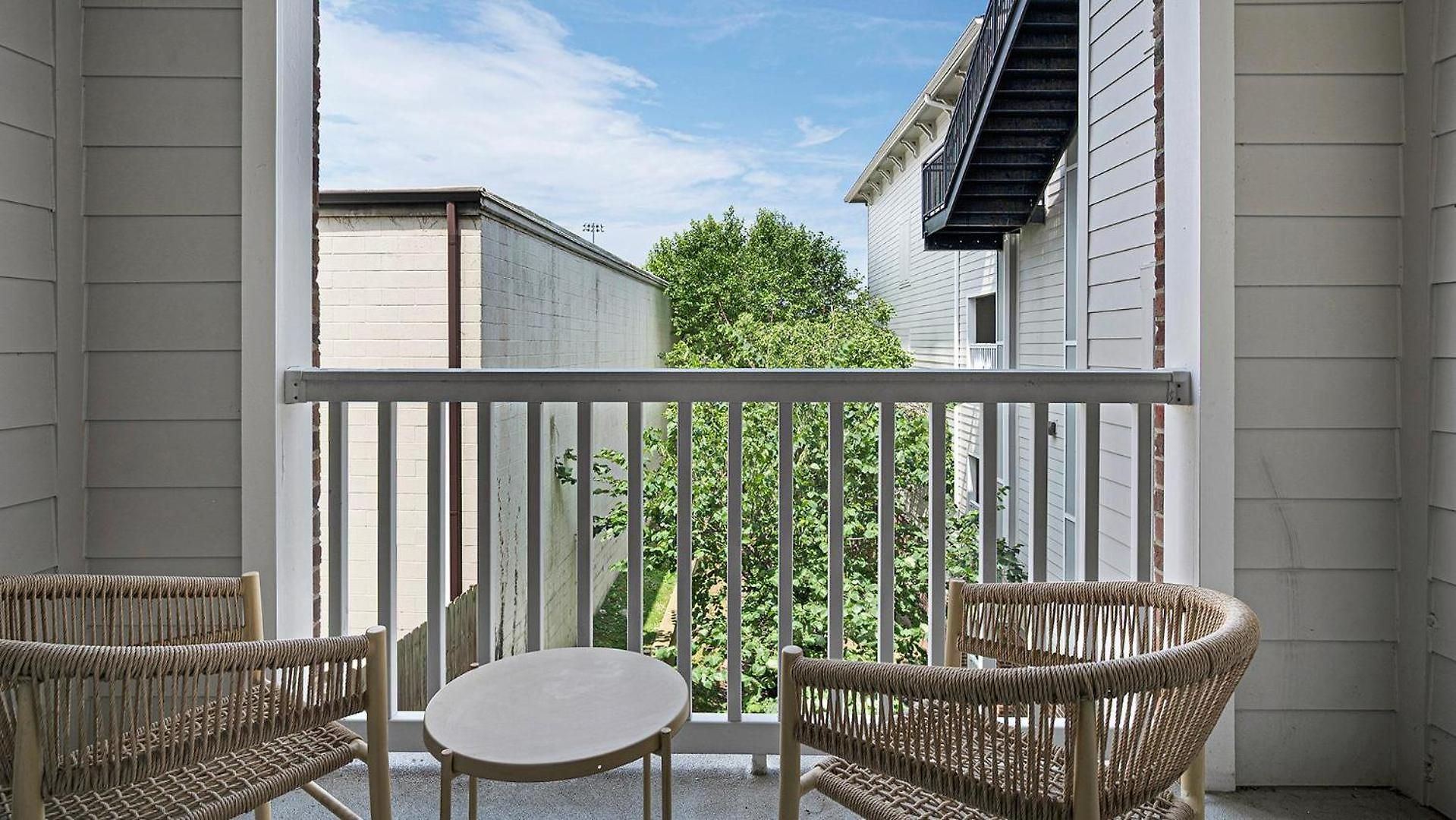 Landing - The Flats At Walden Grove Apartment Nashville