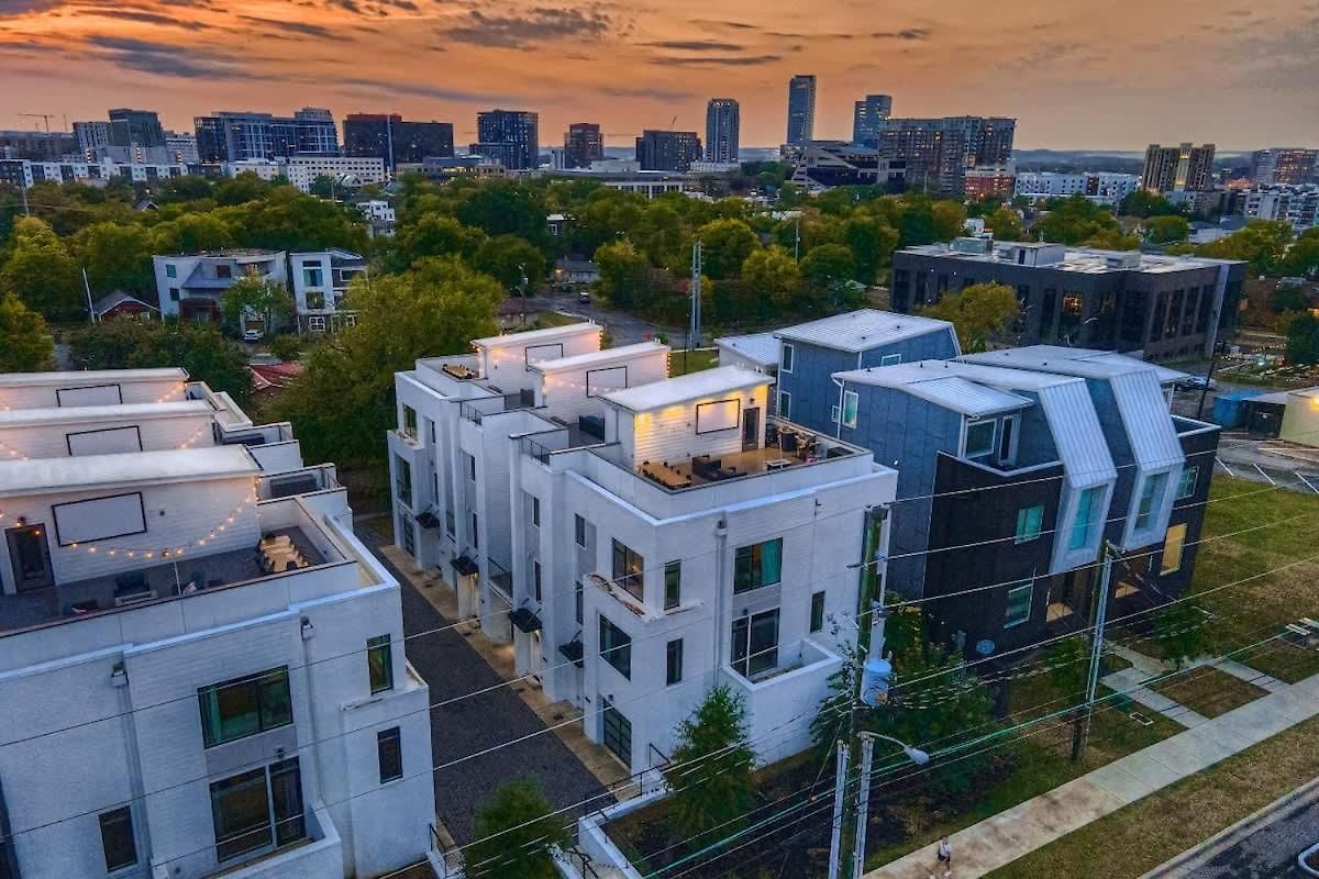 Gulch - Rooftop 360 View With Projector - Garage Nashville