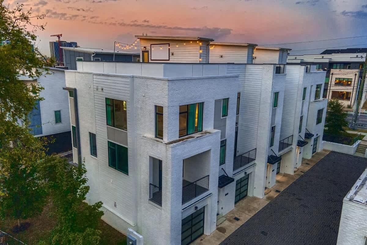 Broadview At The Gulch - Rooftop Lounge With Views *