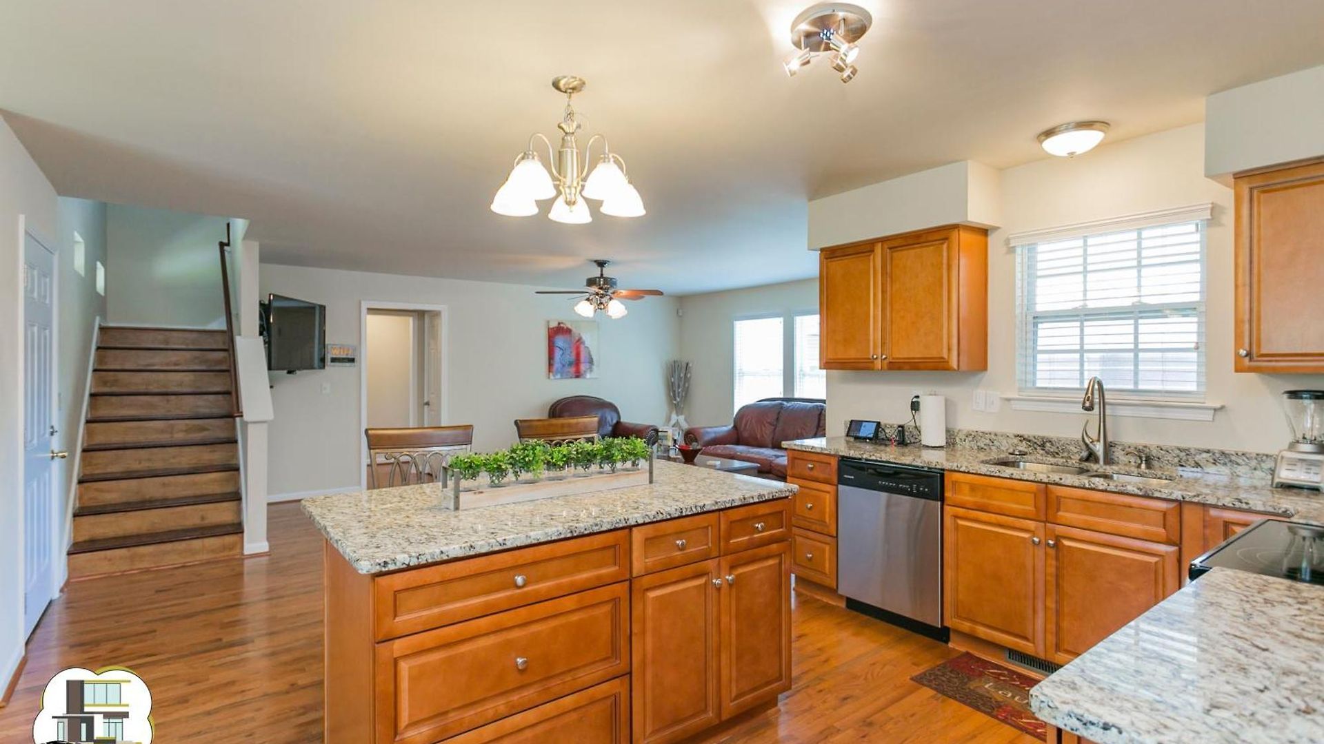 Villa Huge For Groups Near Downtown *