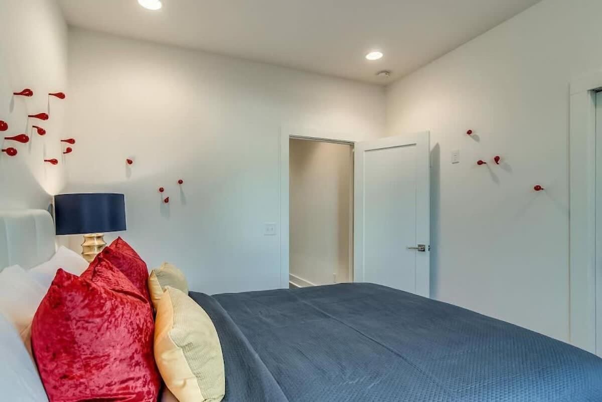 Holiday home Songbird - Sleeps 16 - Two Rooftops With View Nashville