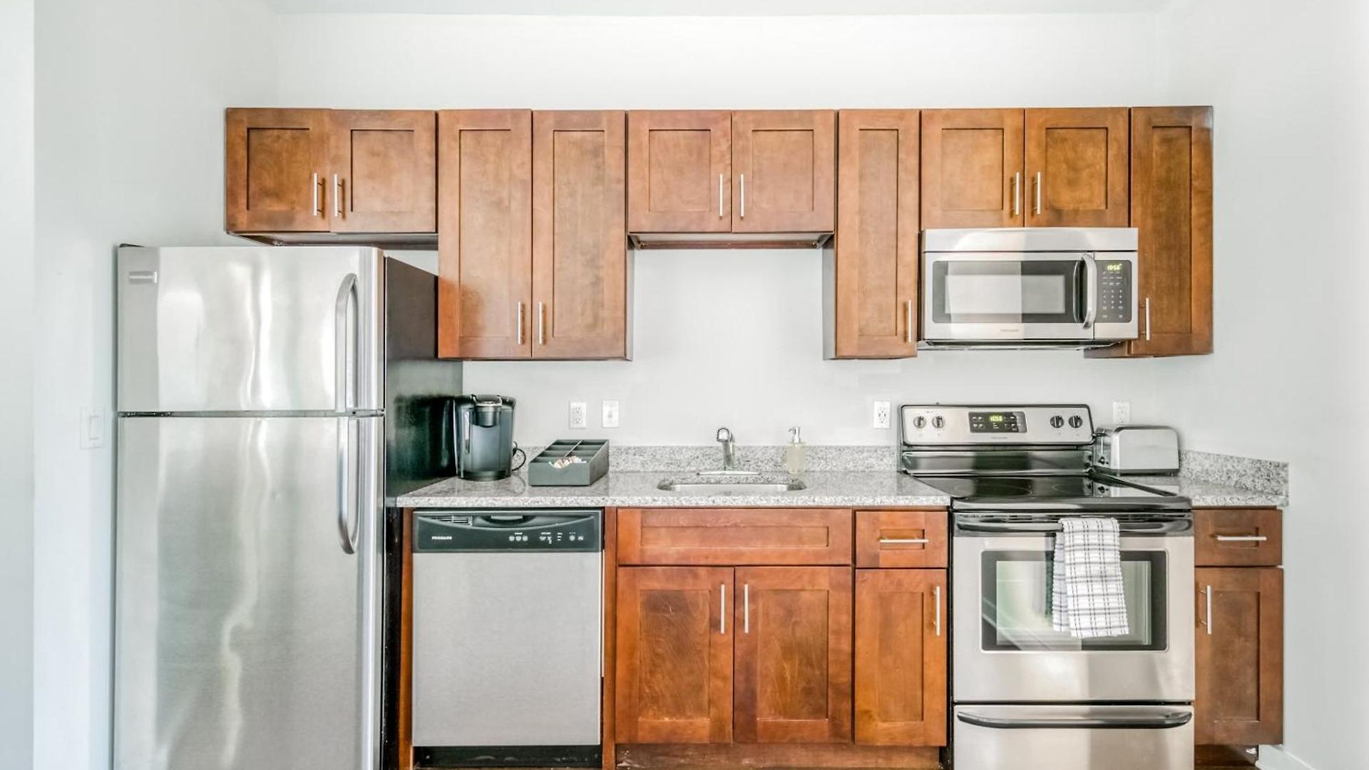 Apartment Cozysuites Musicrow Classy 1br In Nashville! 09 Nashville