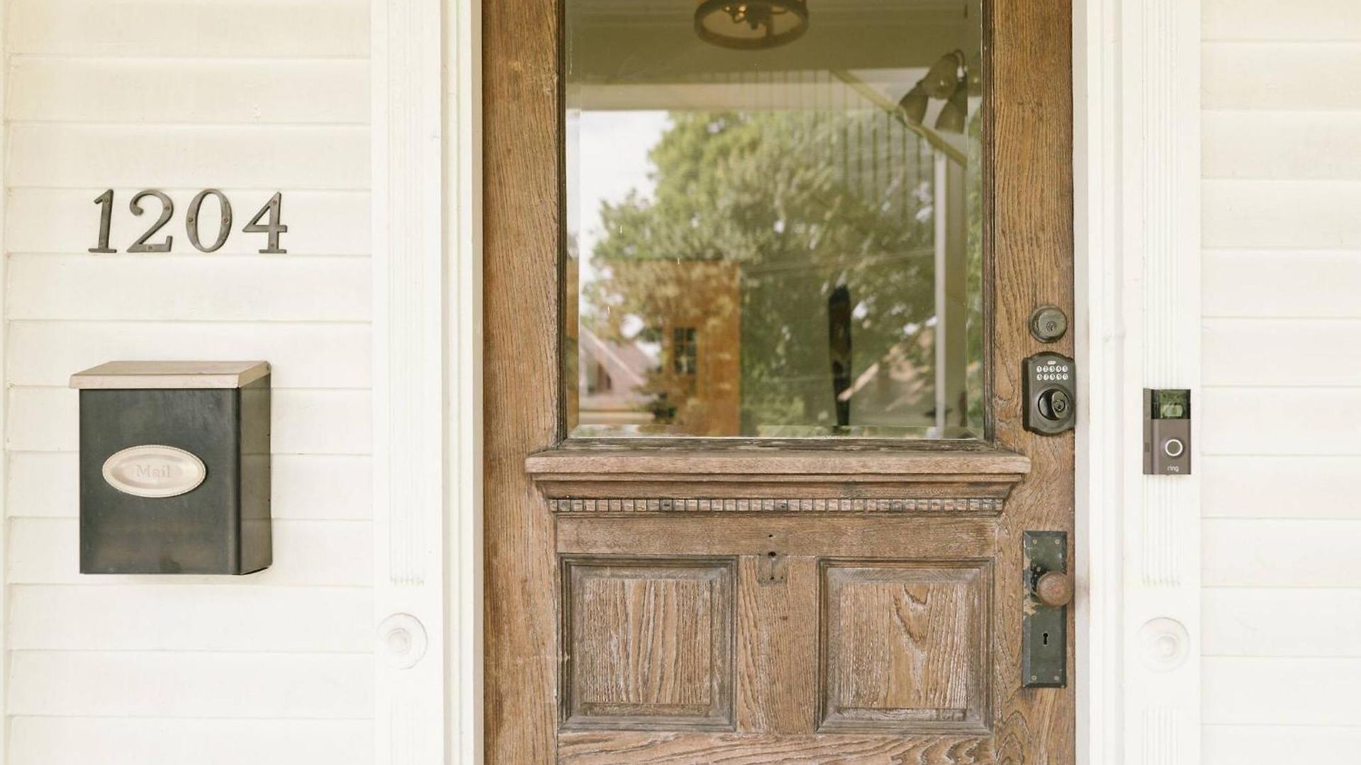 Historic Gem: 4 Bedroom With Pool, Walk To Hotspots Nashville