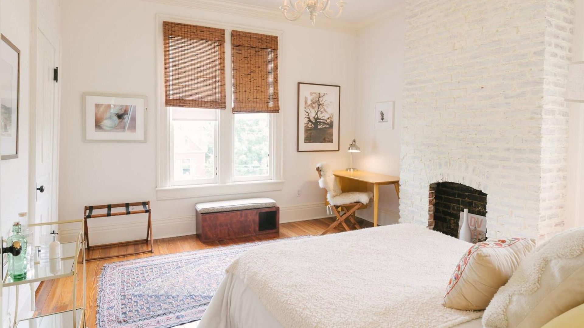 Holiday home Historic Gem: 4 Bedroom With Pool, Walk To Hotspots Nashville