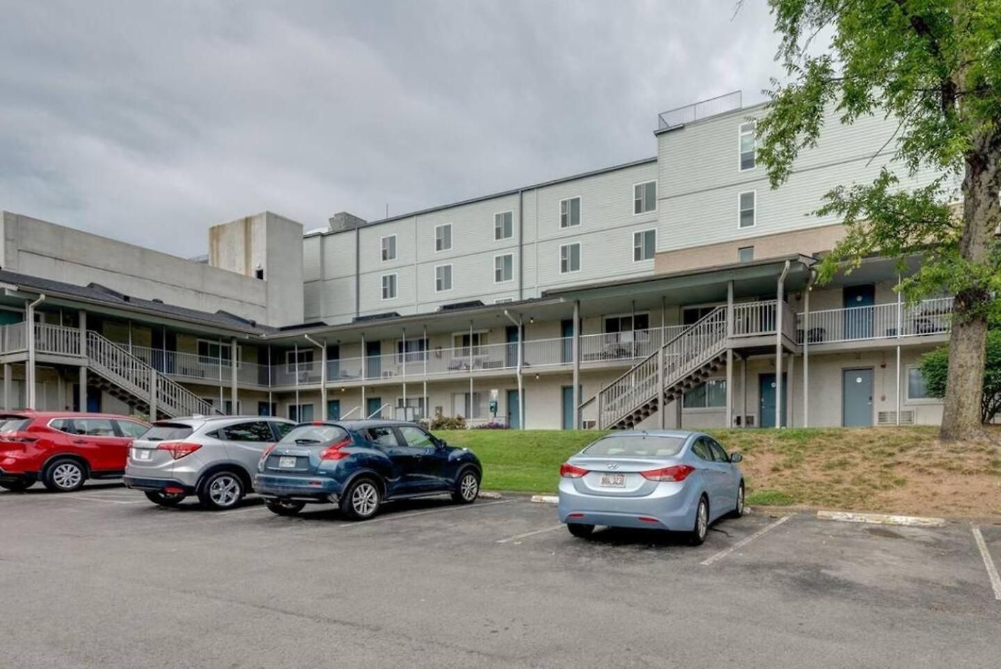 Wpool - Hip Melrose - 8th Ave Holiday home Nashville