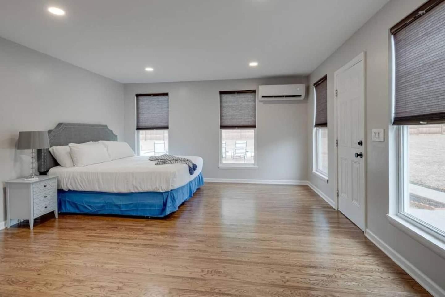Holiday home Oasis Of Nashville, With A Pool And Hot Tub ! *