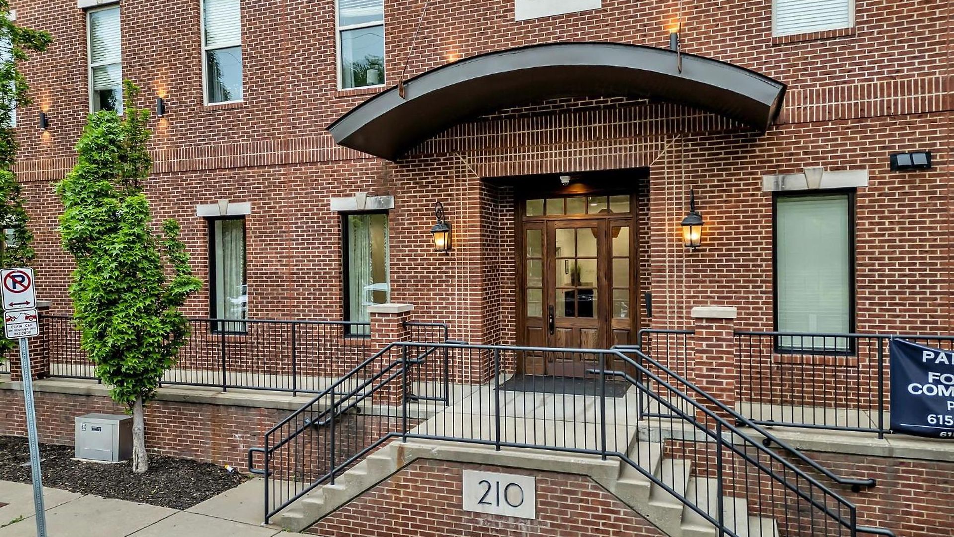 Holiday home Fabulous Nashvegas Loft Retreat Near Vandy Off West End Mins To Broadway *