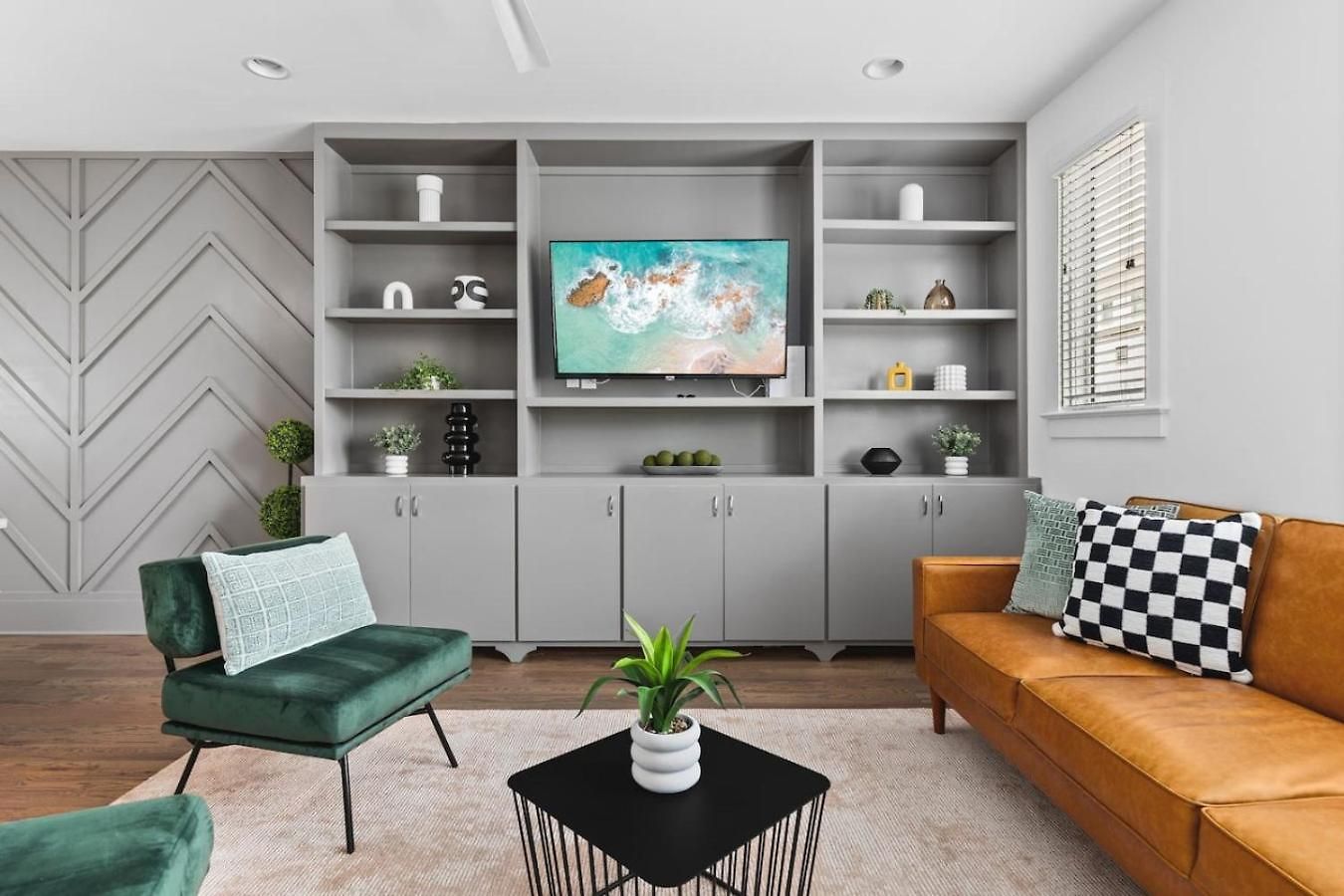Two Adjacent Homes By 12 South And Belmont That Sleeps 24