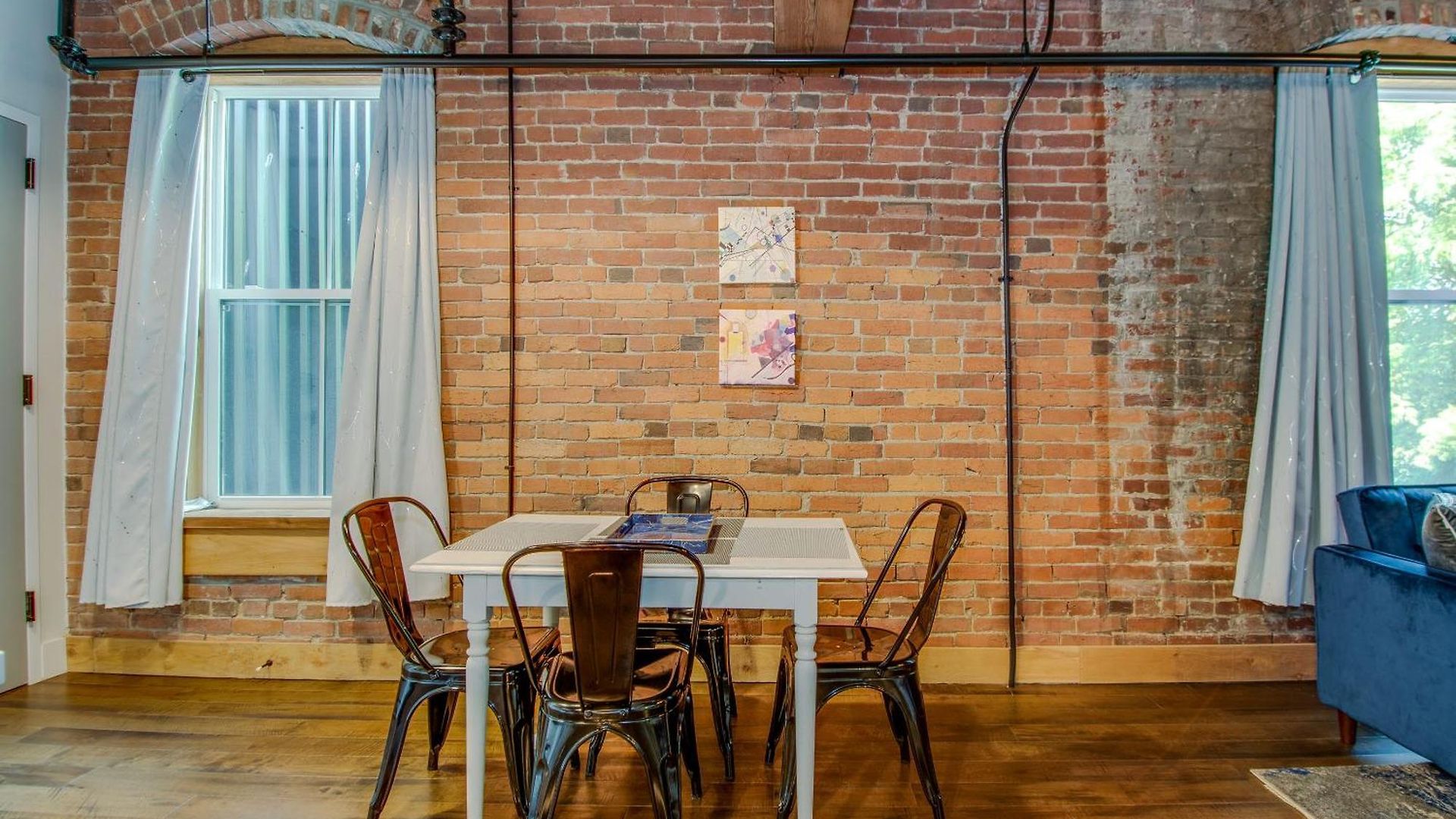 Stellar Sleeps 4 10 Mins From Broadway Nashville