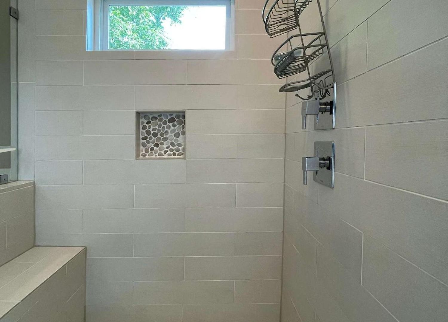 Private Backyard - Near Bicentennial Park *